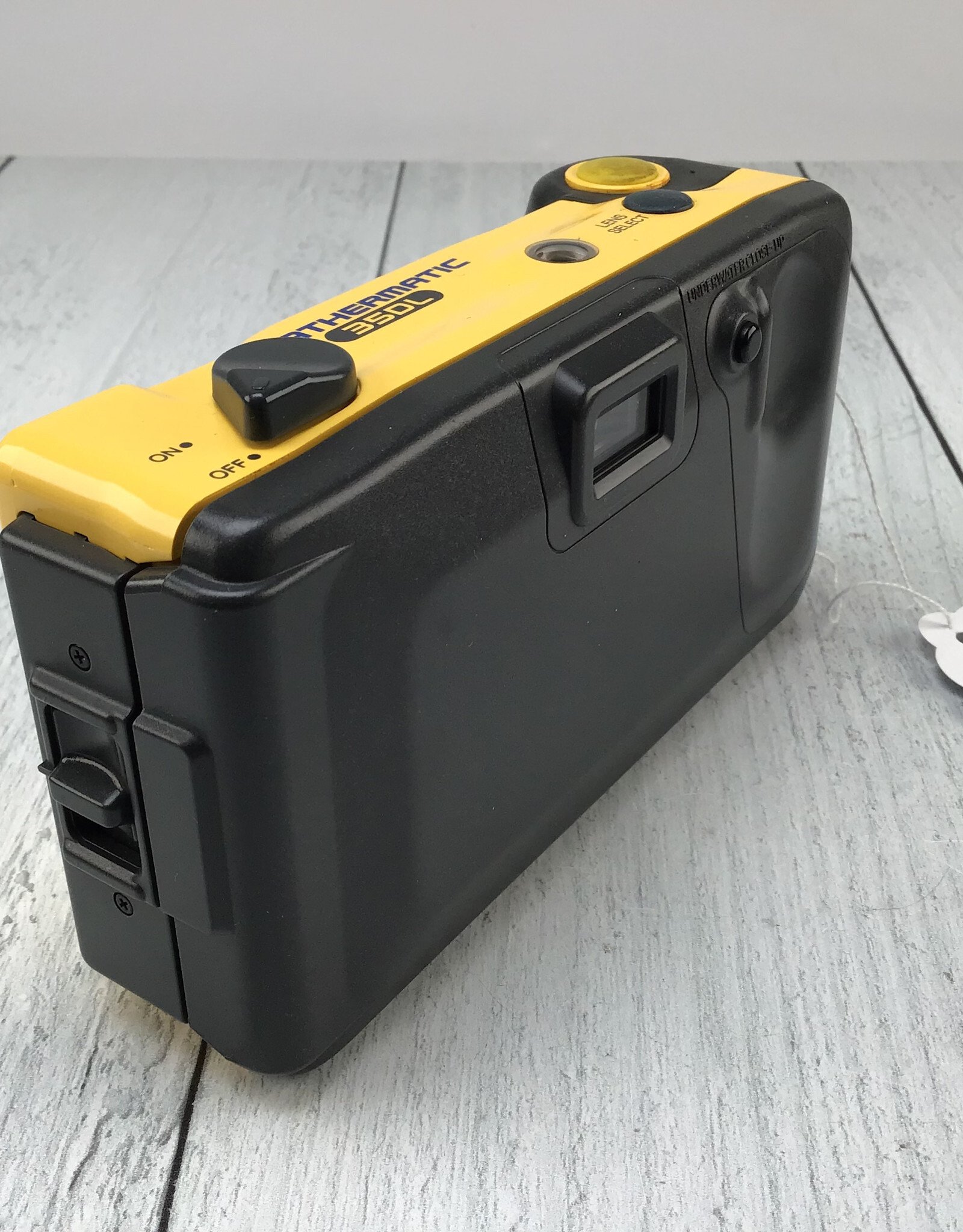 Minolta Minolta Weathermatic 35DL Camera Used Good