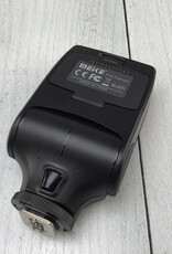 Meike Meike Speedlite MK320 Flash for Canon Used Good