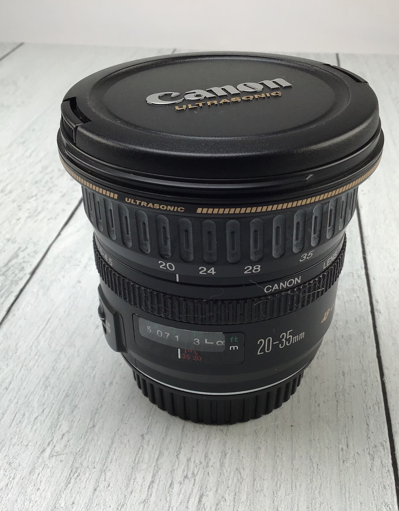 CANON Canon EF 20-35mm f3.5-4.5 USM Lens Focus Ring Sticky Used BGN