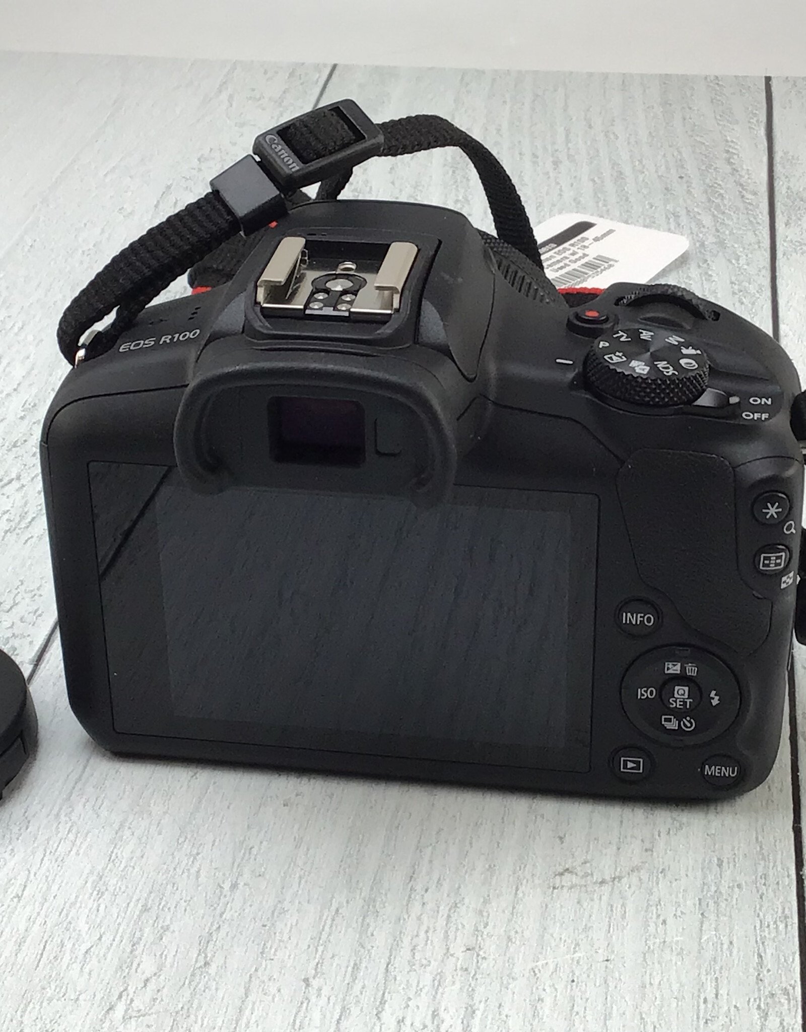 CANON Canon EOS R100 Camera w/ 18-45mm Used Good