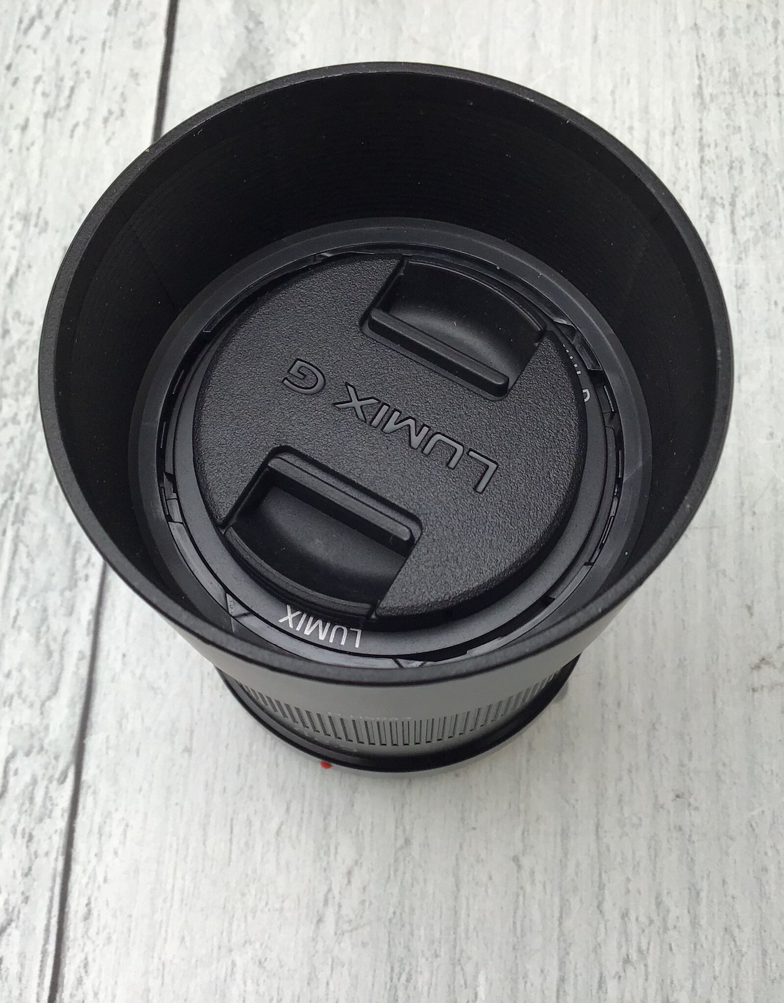 PANASONIC Panasonic LUMIX 42.5 F1.7 ASPH  Lens Used Good