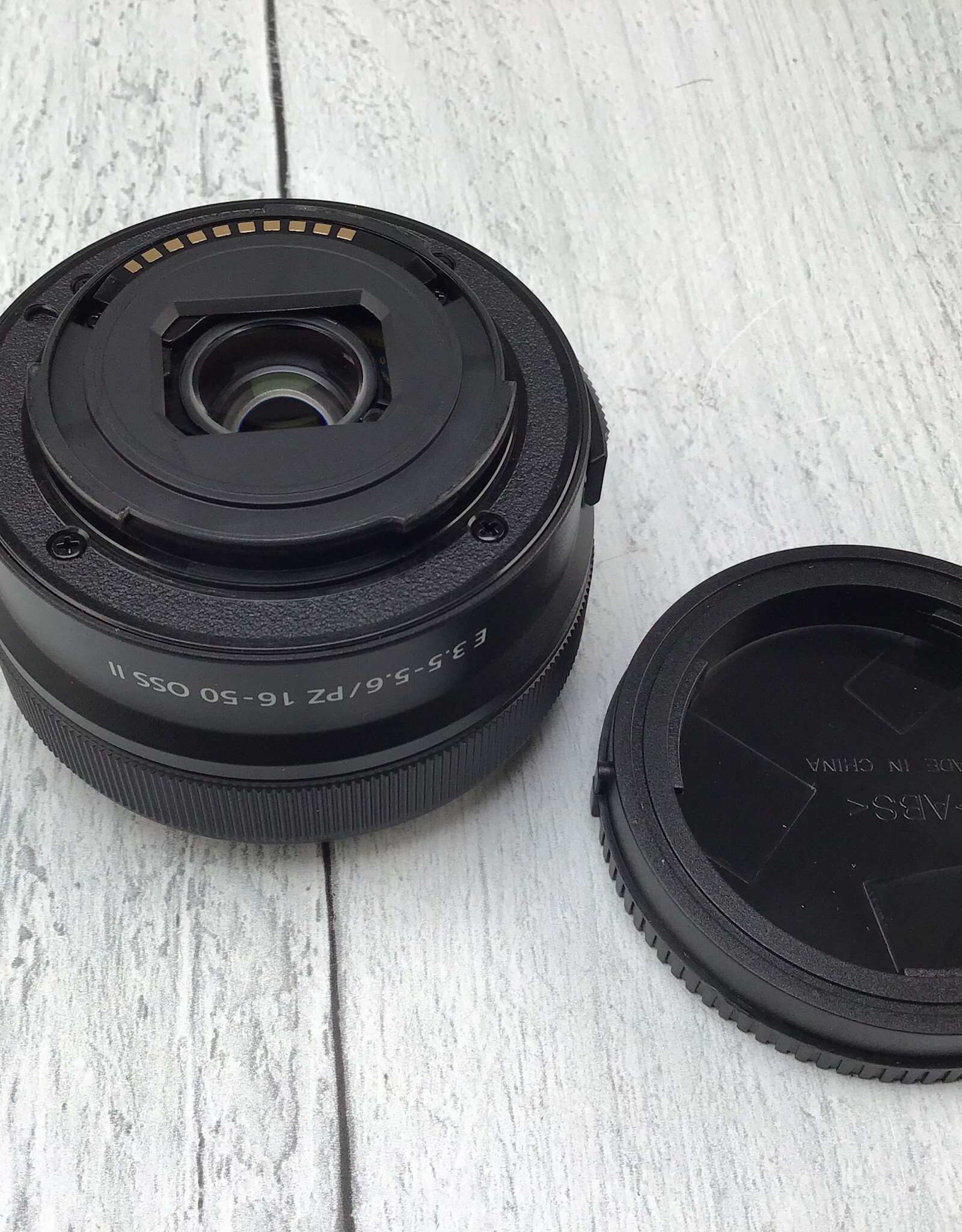 SONY Sony E 16-50mm f3.5-5.6 OSS II Lens Used Good