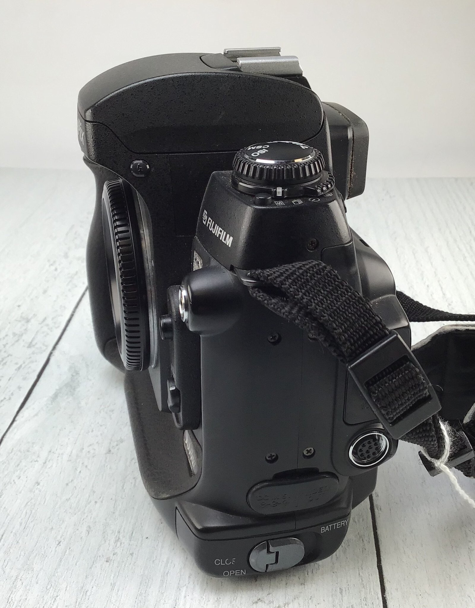 FUJI Fuji S3 Pro Camera Body Nikon F Mount Used Good