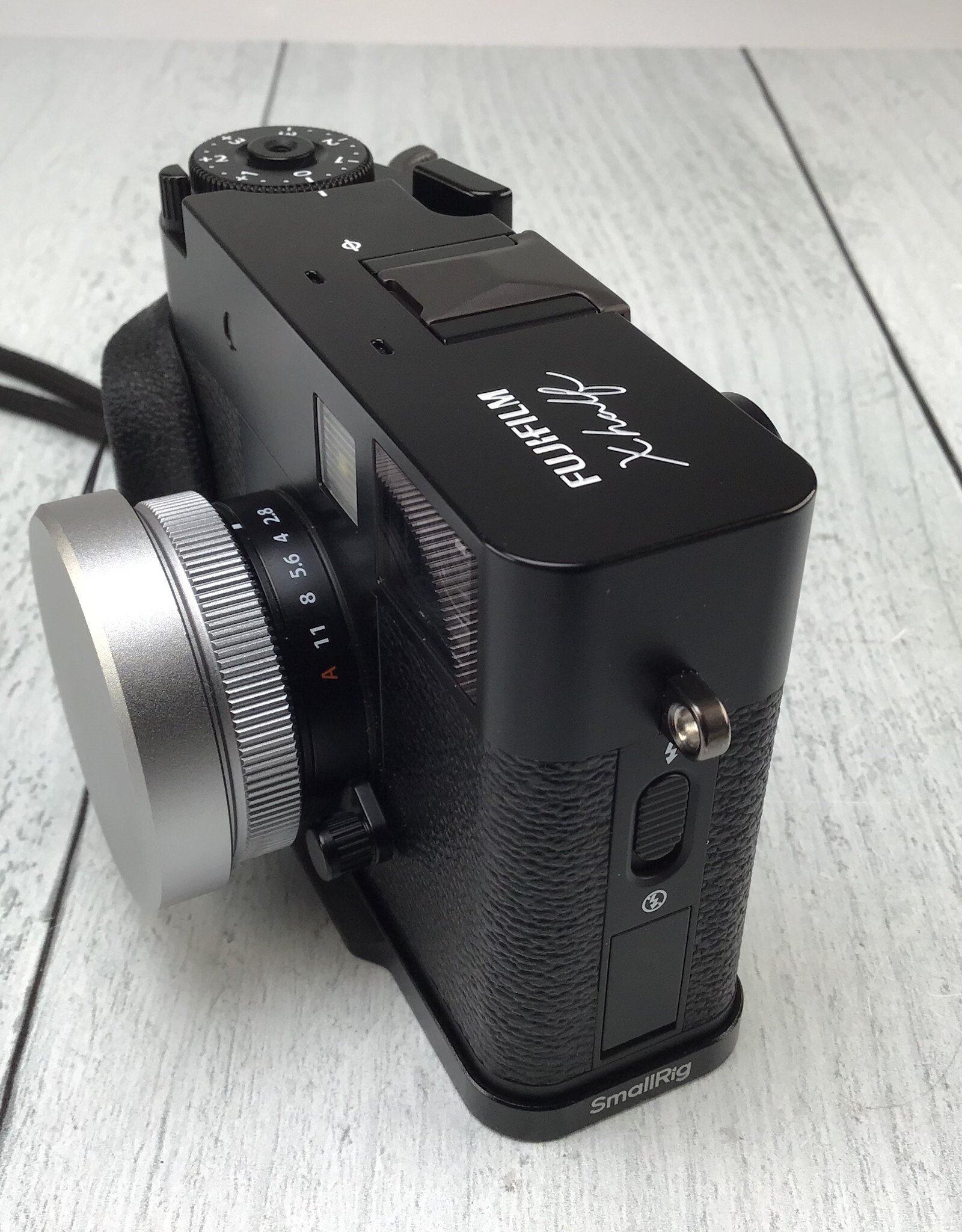 FUJI Fuji X Half Camera w/ SmallRig Grip Used Good