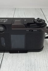 FUJI Fuji X Half Camera w/ SmallRig Grip Used Good