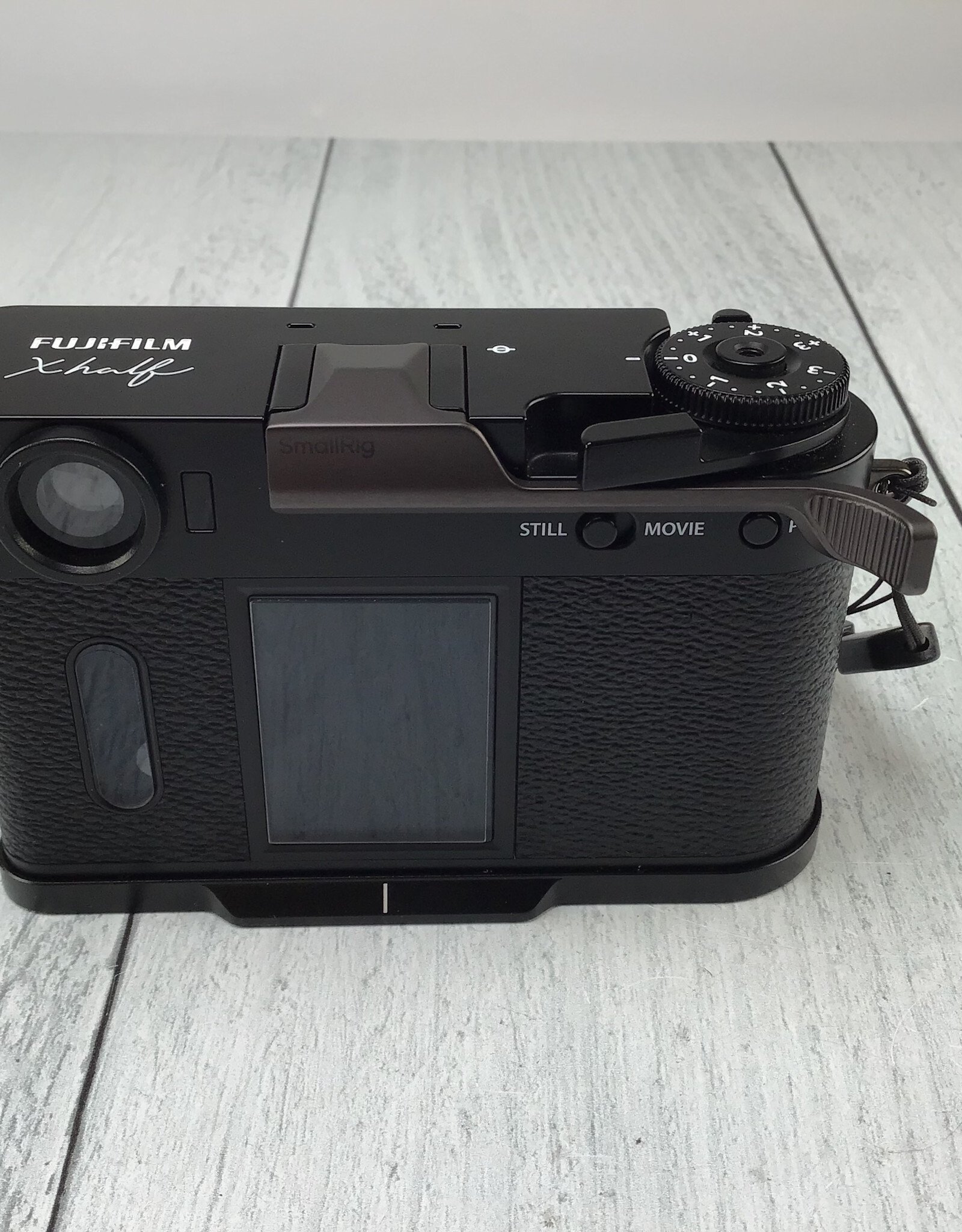 FUJI Fuji X Half Camera w/ SmallRig Grip Used Good