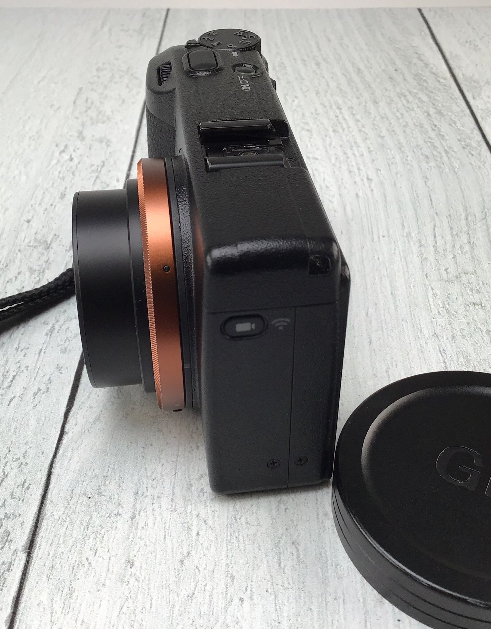 Ricoh Canon GR IIIX Camera Shutter Count 2336 Used Good