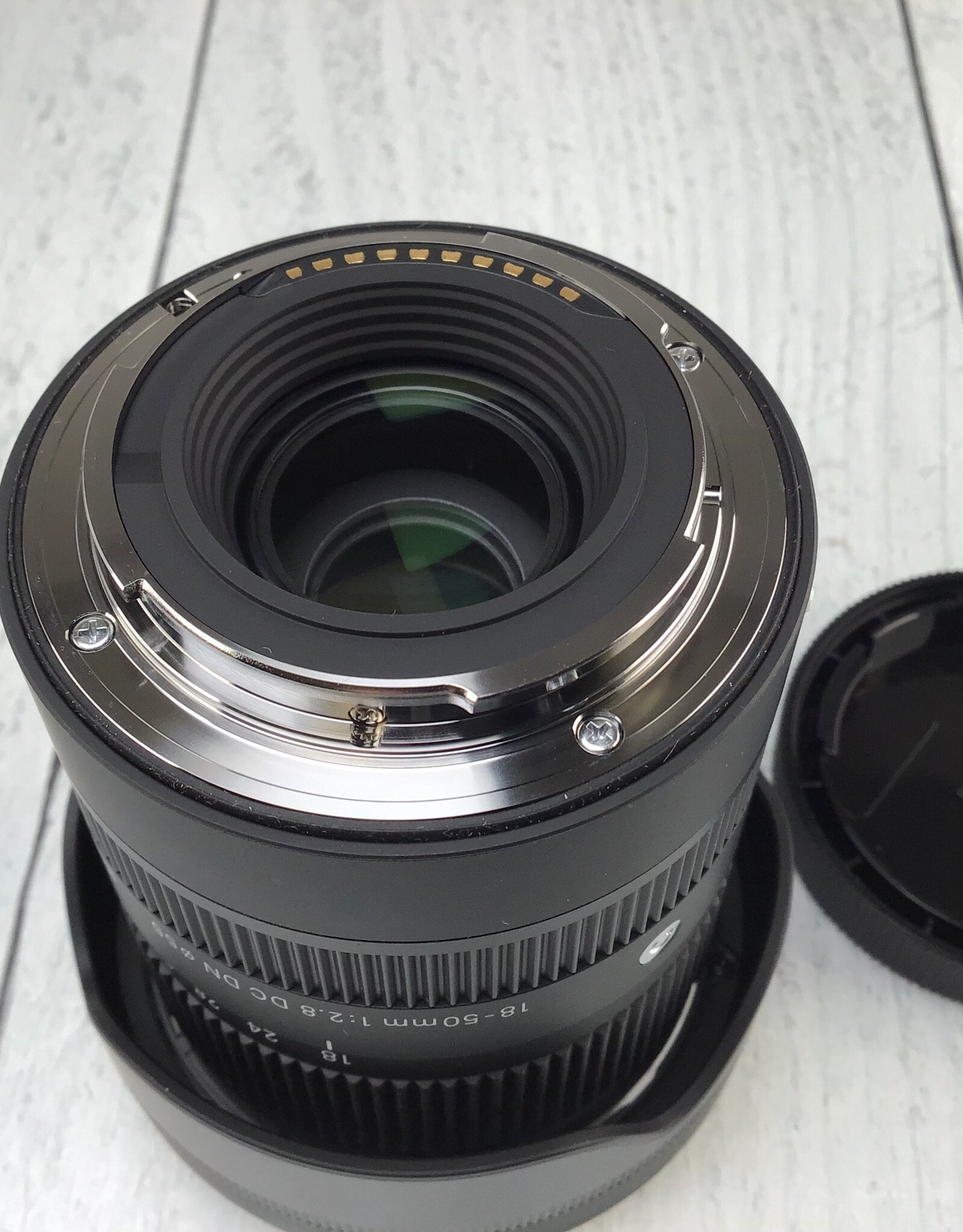 SIGMA Sigma 18-50mm f2.8 DC DN Lens for Sony E in Box Used EX