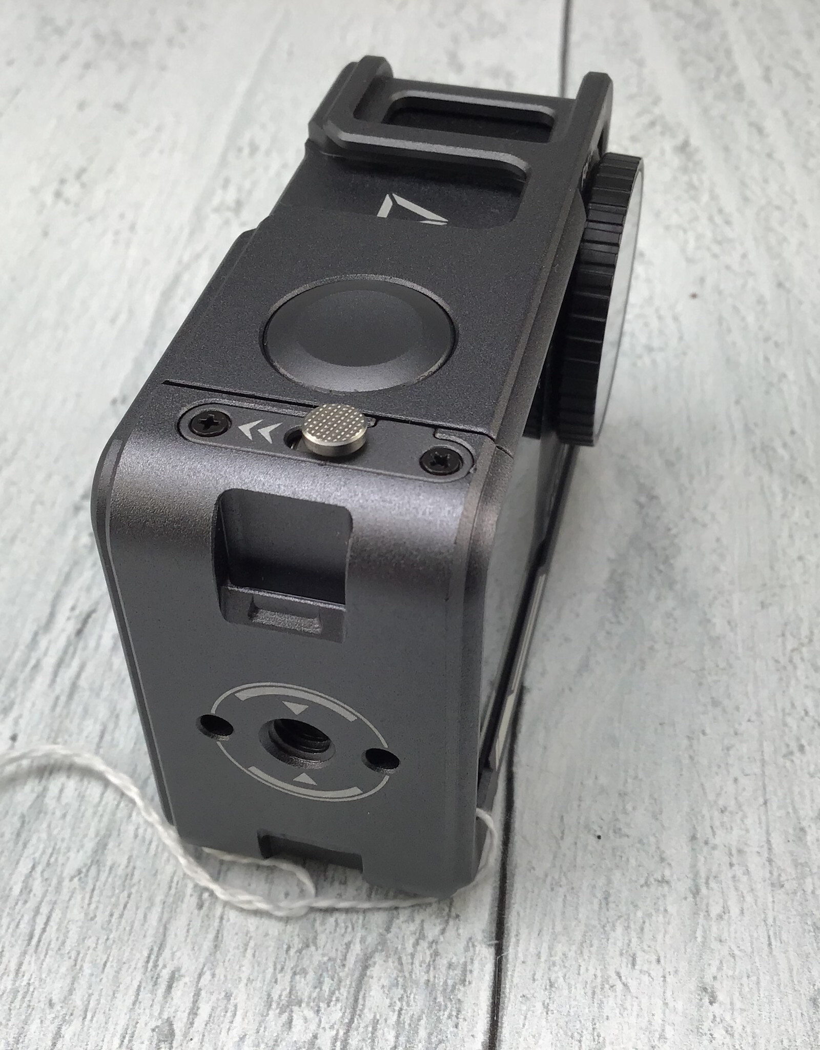 DJI DJI Action 4 Camera w/ Neewer Cage Used Good