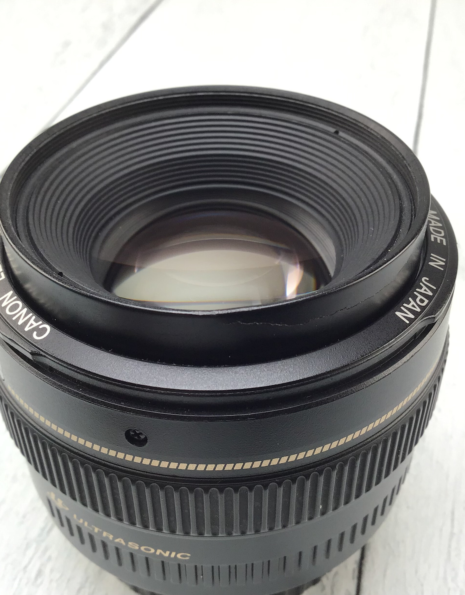 CANON Canon EF 50mm f1.4 USM Crack on Filter Ring Used BGN