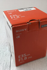SONY Sony E 35mm f1.8 OSS Lens in Box Used EX