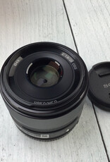 SONY Sony E 35mm f1.8 OSS Lens in Box Used EX