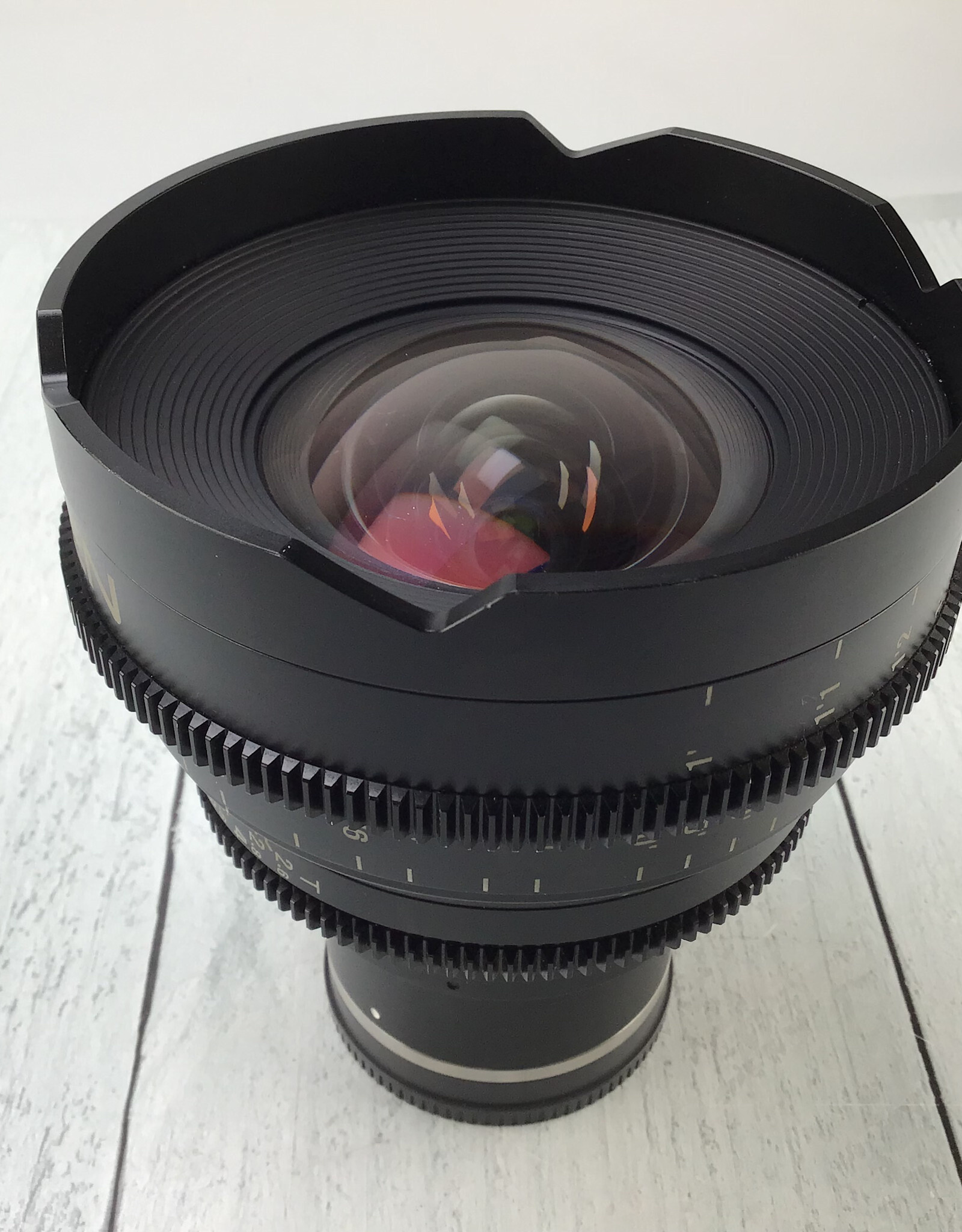 SONY Xeen 16mm T2.6 Cinema Lens for Sony Used Good