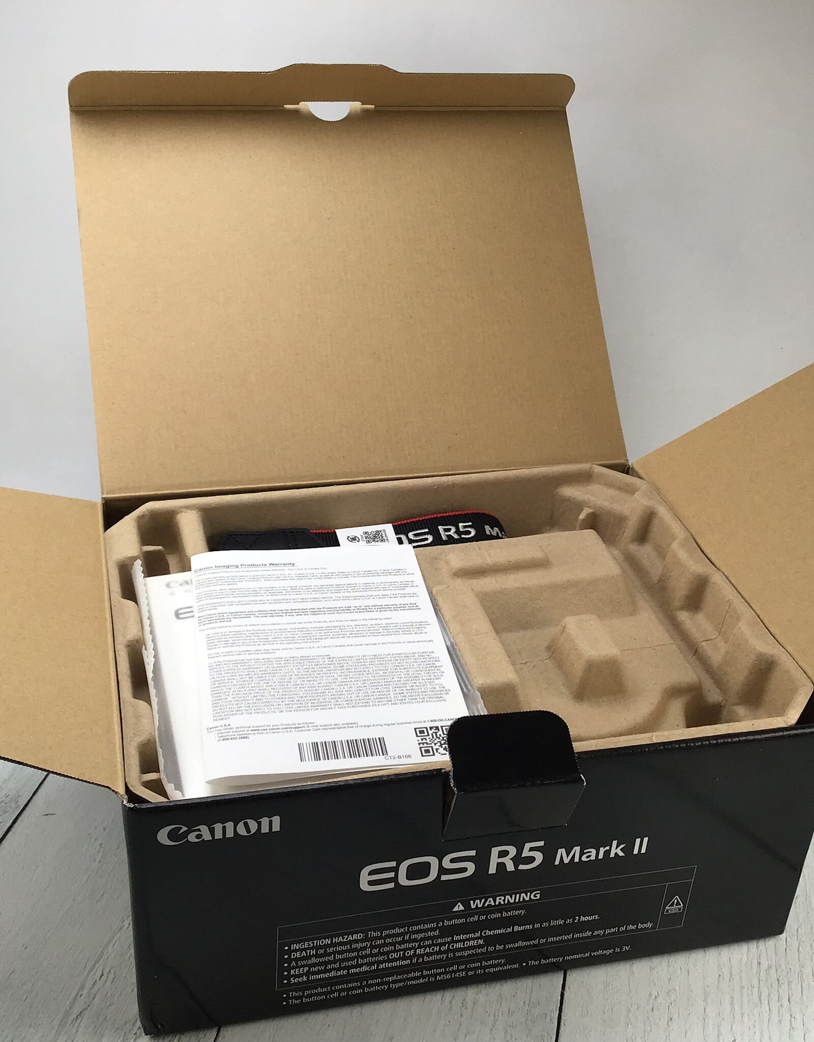 CANON Canon EOS R5 Mark II Camera Body Used LN