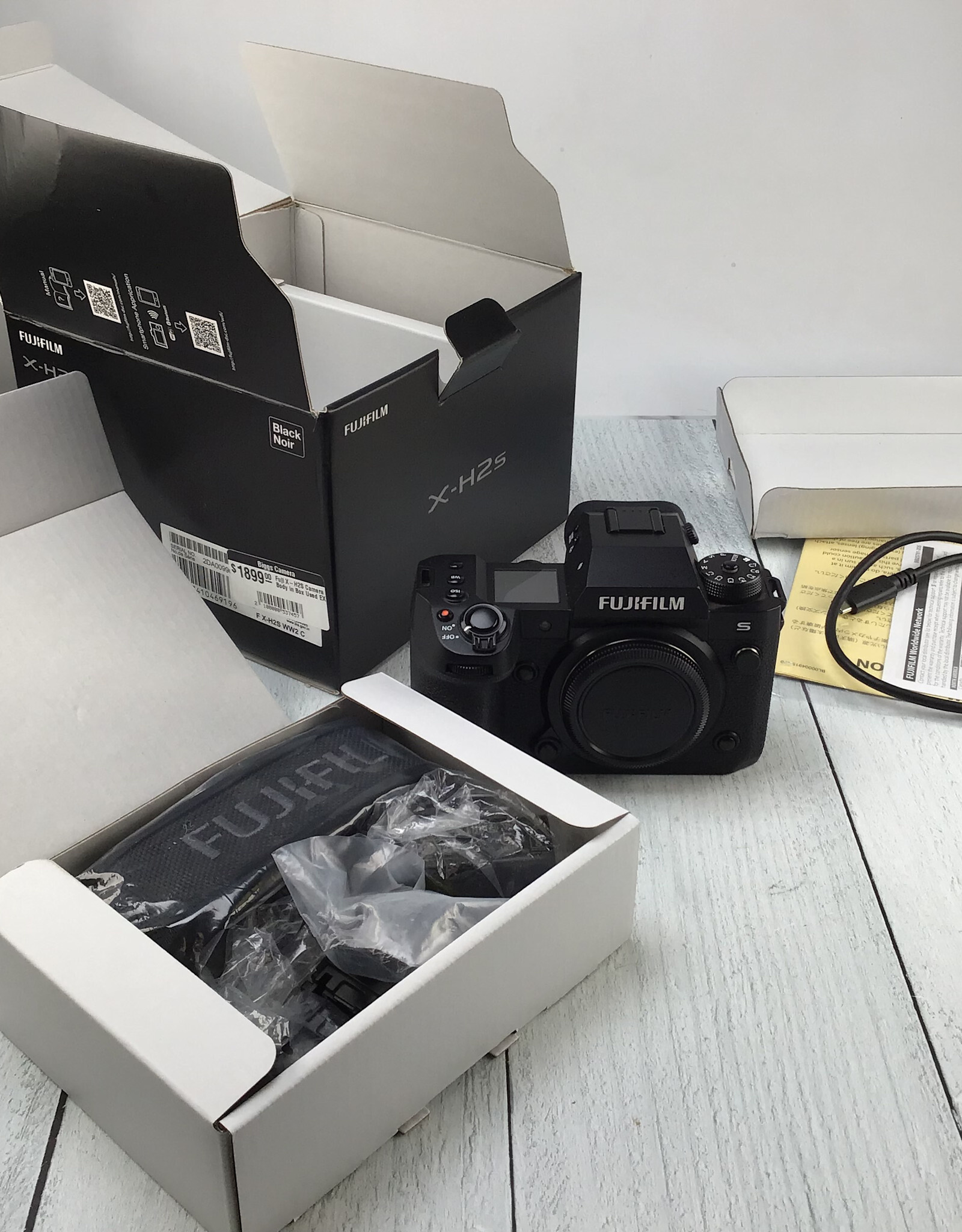 FUJI Fuji X-H2S Camera Body in Box Used EX