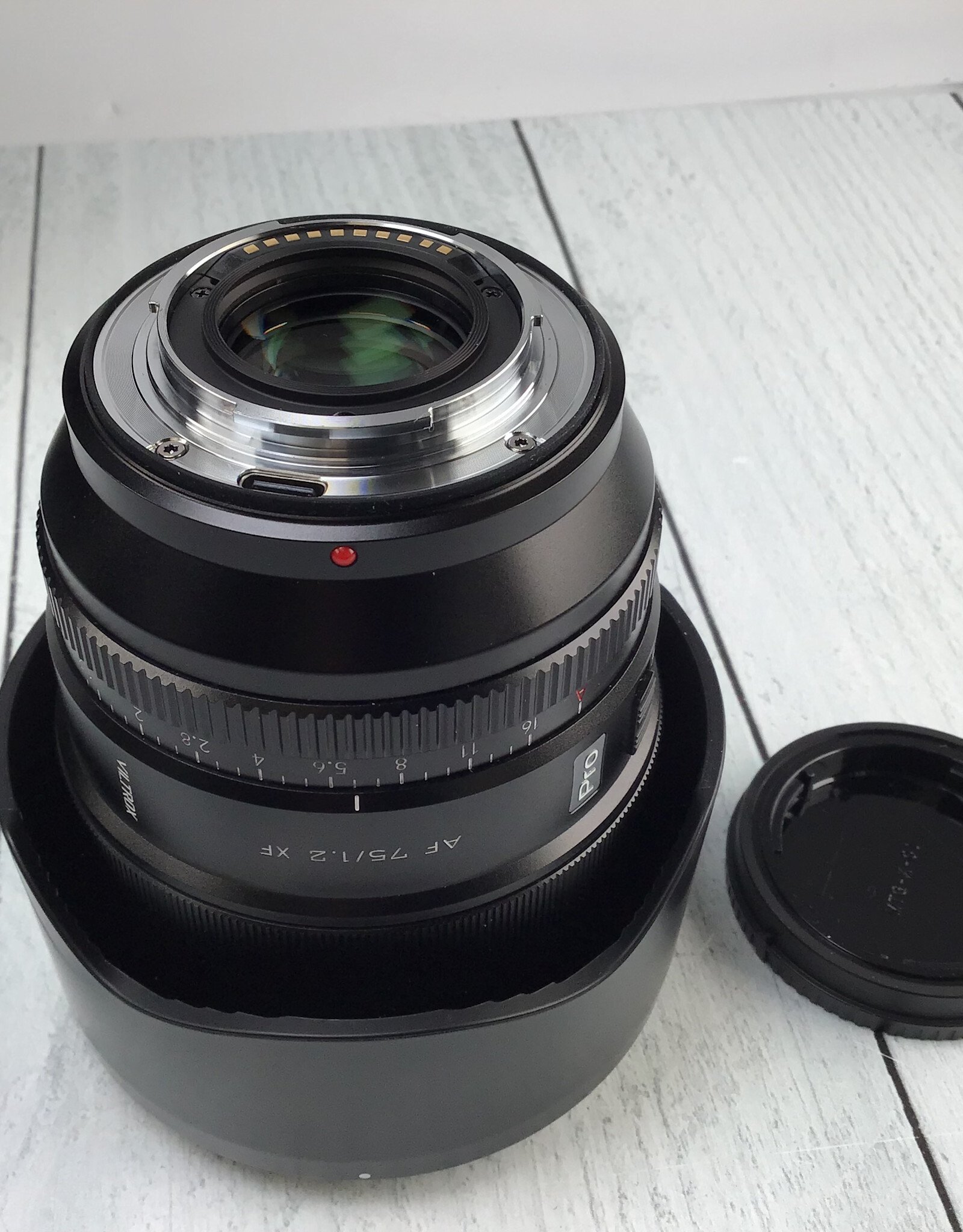 Viltrox Viltrox AF 75mm f1.2 Lens for Fuji XF in Box Used