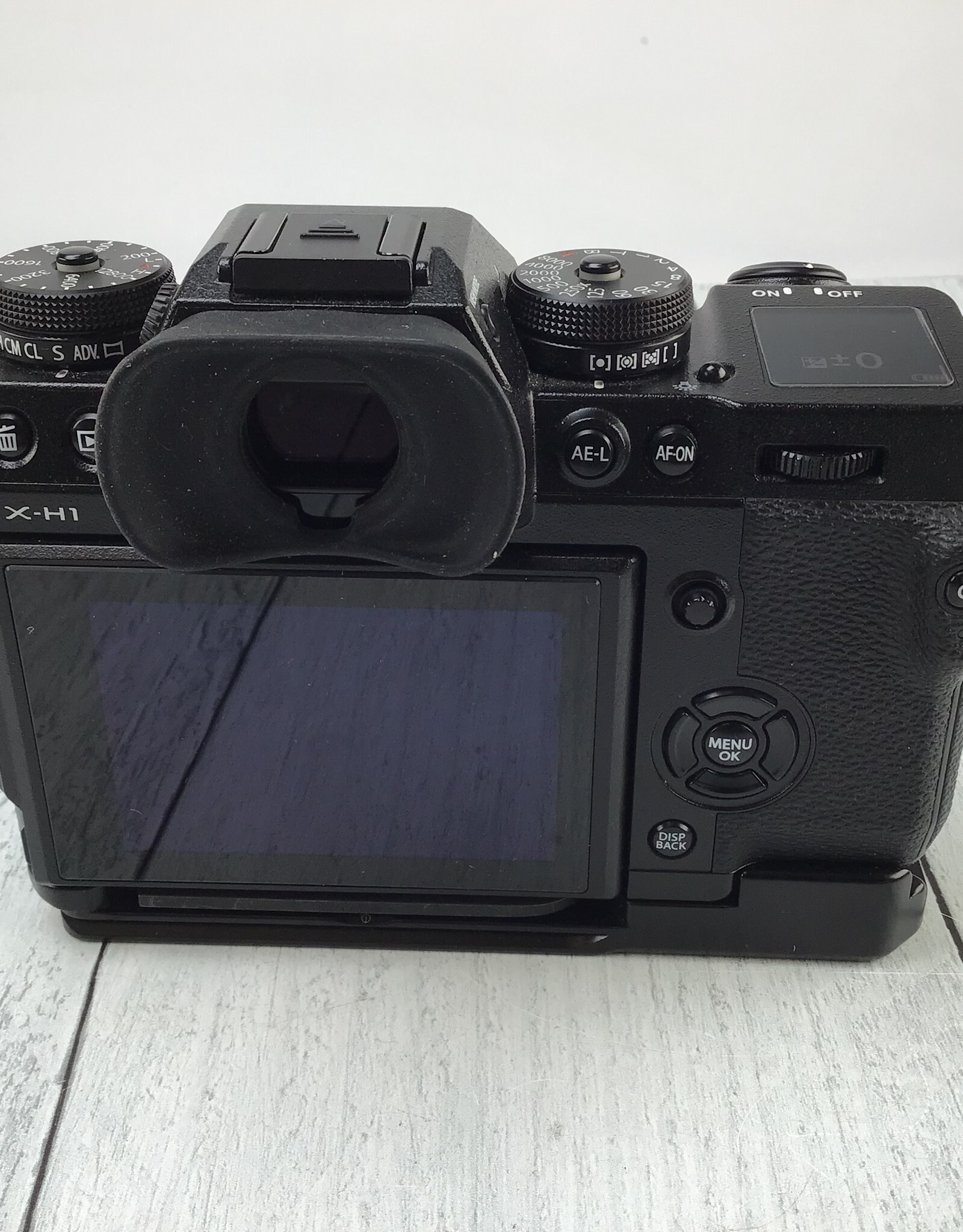 FUJI Fuji X-H1 Camera Body w/ RRS Plate Used Good