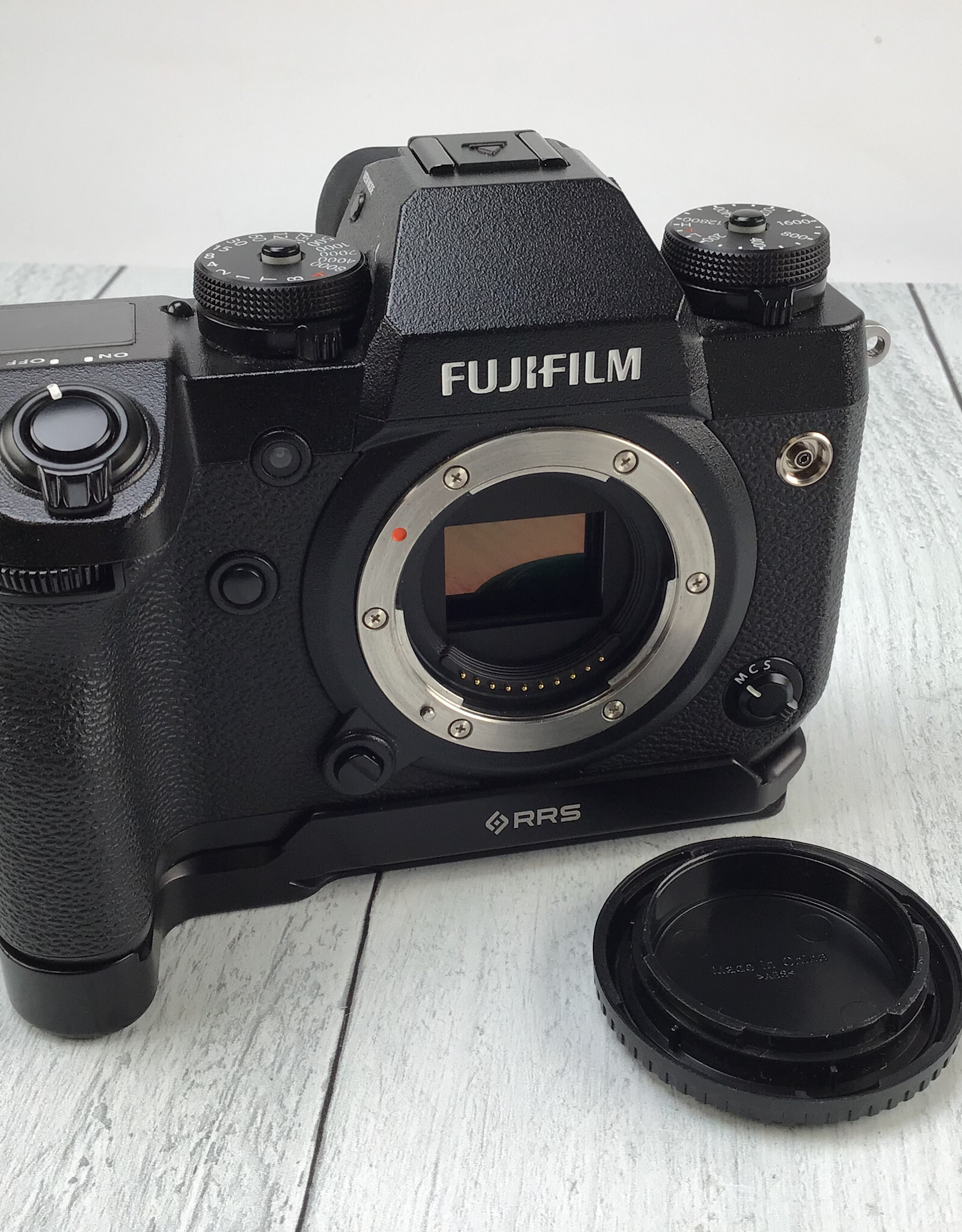 FUJI Fuji X-H1 Camera Body w/ RRS Plate Used Good