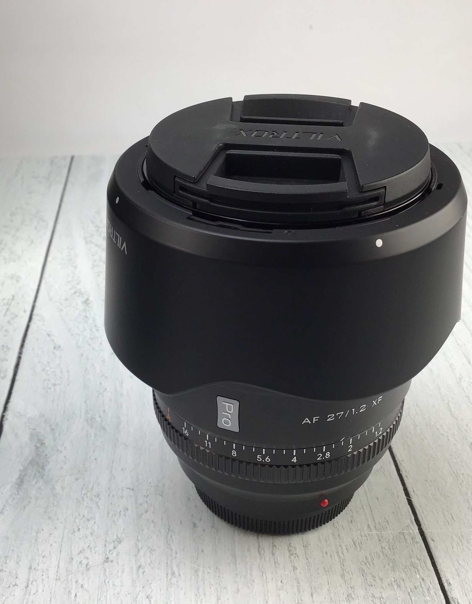 FUJI Viltrox AF 27mm f1.2 Lens for Fuji XF in Box Used EX