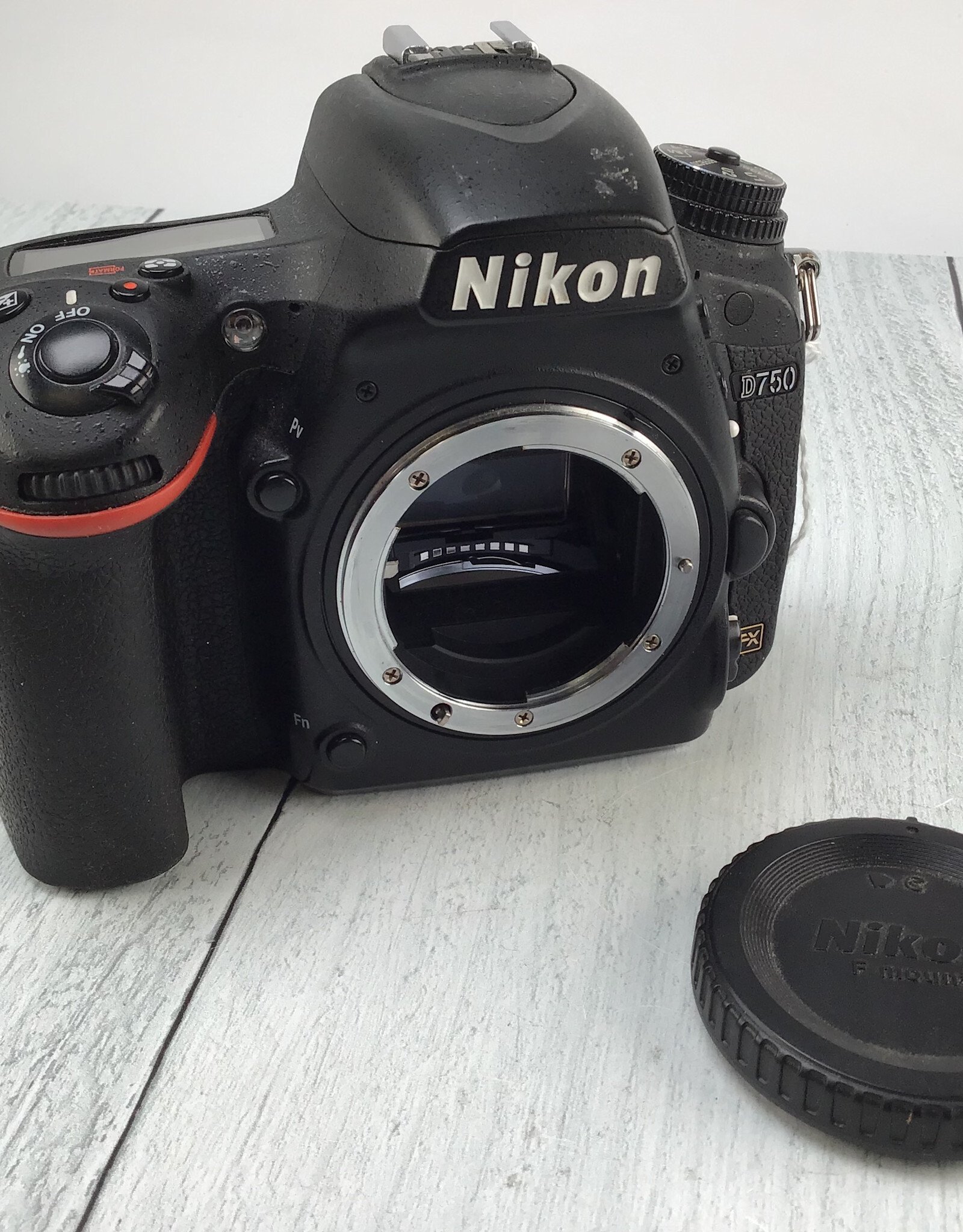 NIKON Nikon D750 Camera Shutter Count 941566 Used BGN