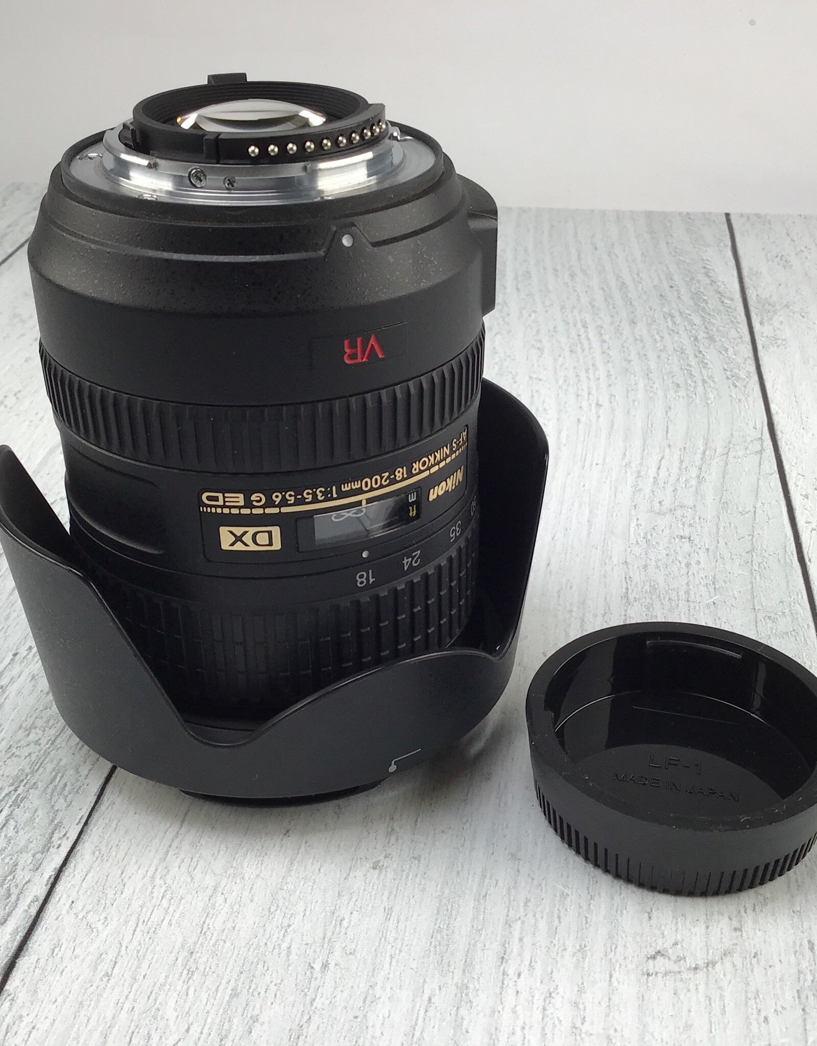 NIKON Nikon AF-S Nikkor 18-200mm f3.5-5.6 G VR Lens Used Good