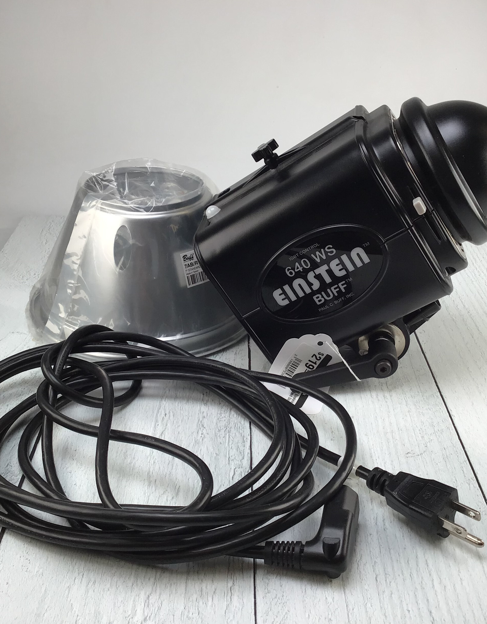 Paul C. Buff Paul C Buff Einstein 640 Flash Used Good