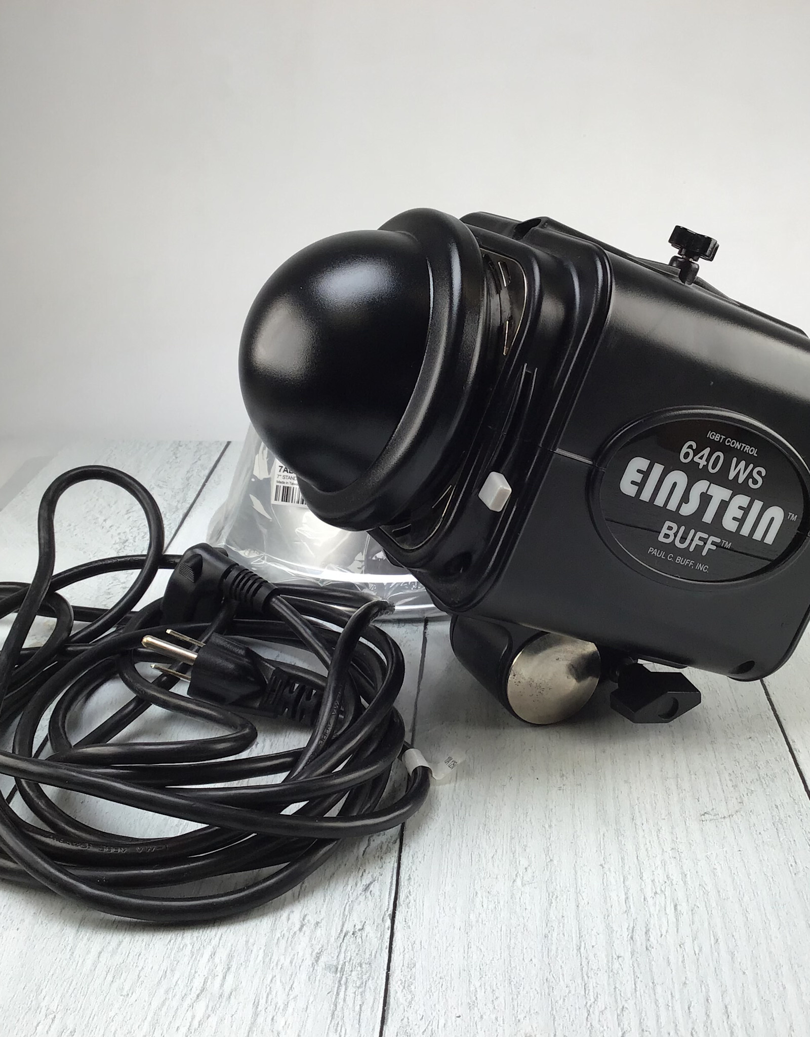 Paul C. Buff Paul C Buff Einstein 640 Flash Used Good