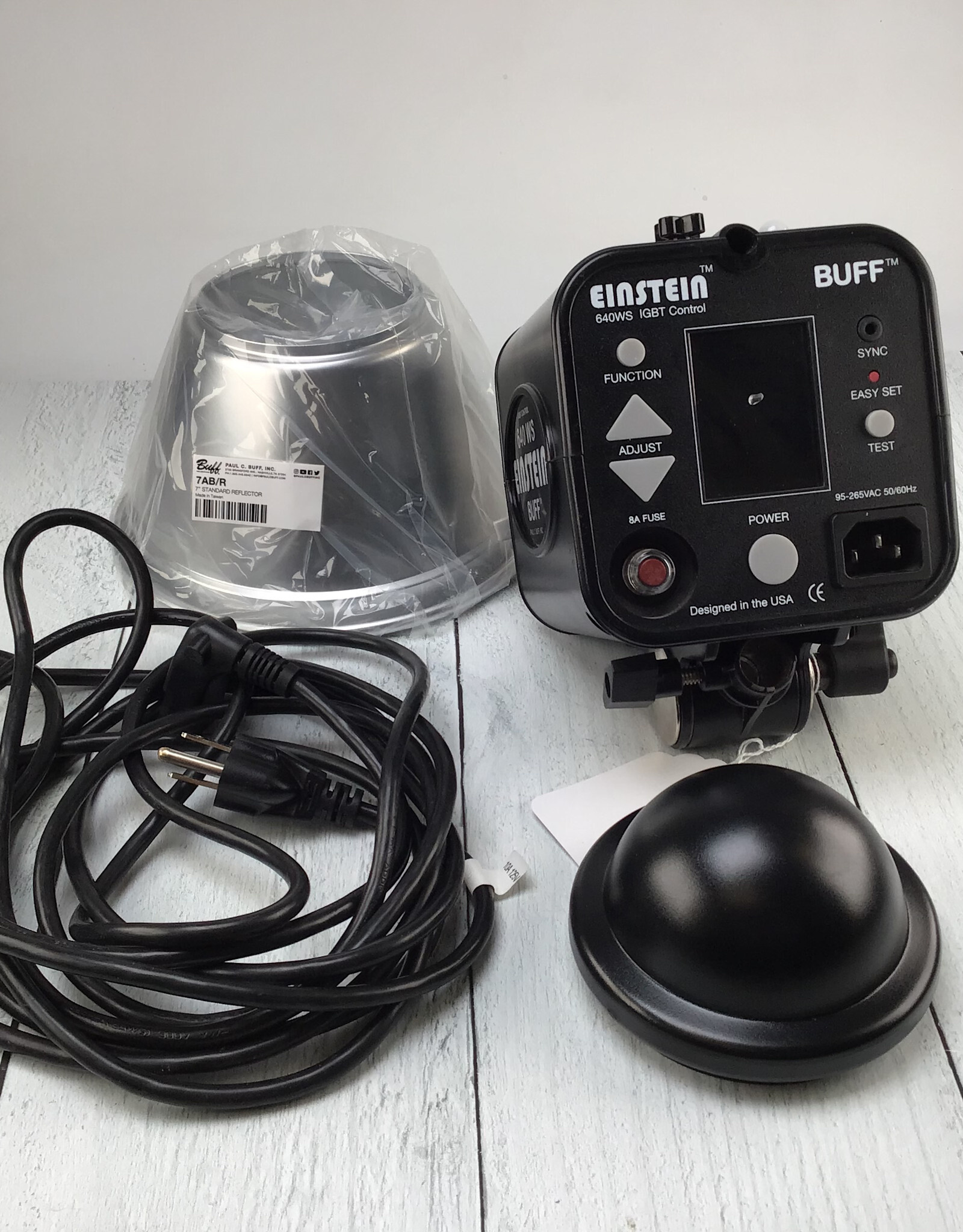 Paul C. Buff Paul C Buff Einstein 640 Flash Used Good