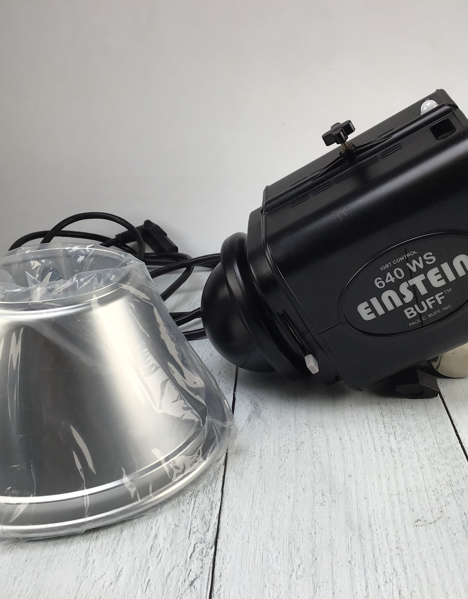 Paul C. Buff Paul C Buff Einstein 640 Flash Used Good