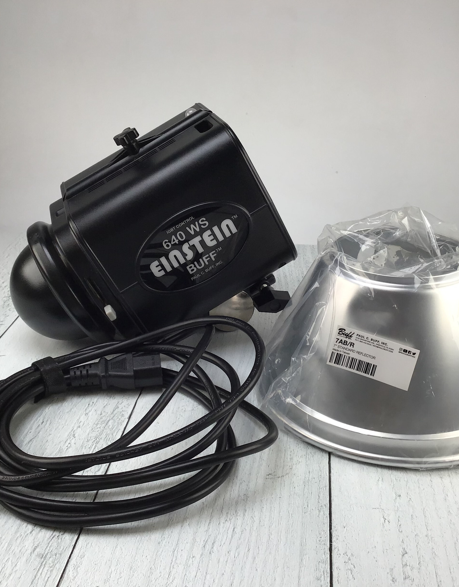 Paul C. Buff Paul C Buff Einstein 640 Flash Used Good