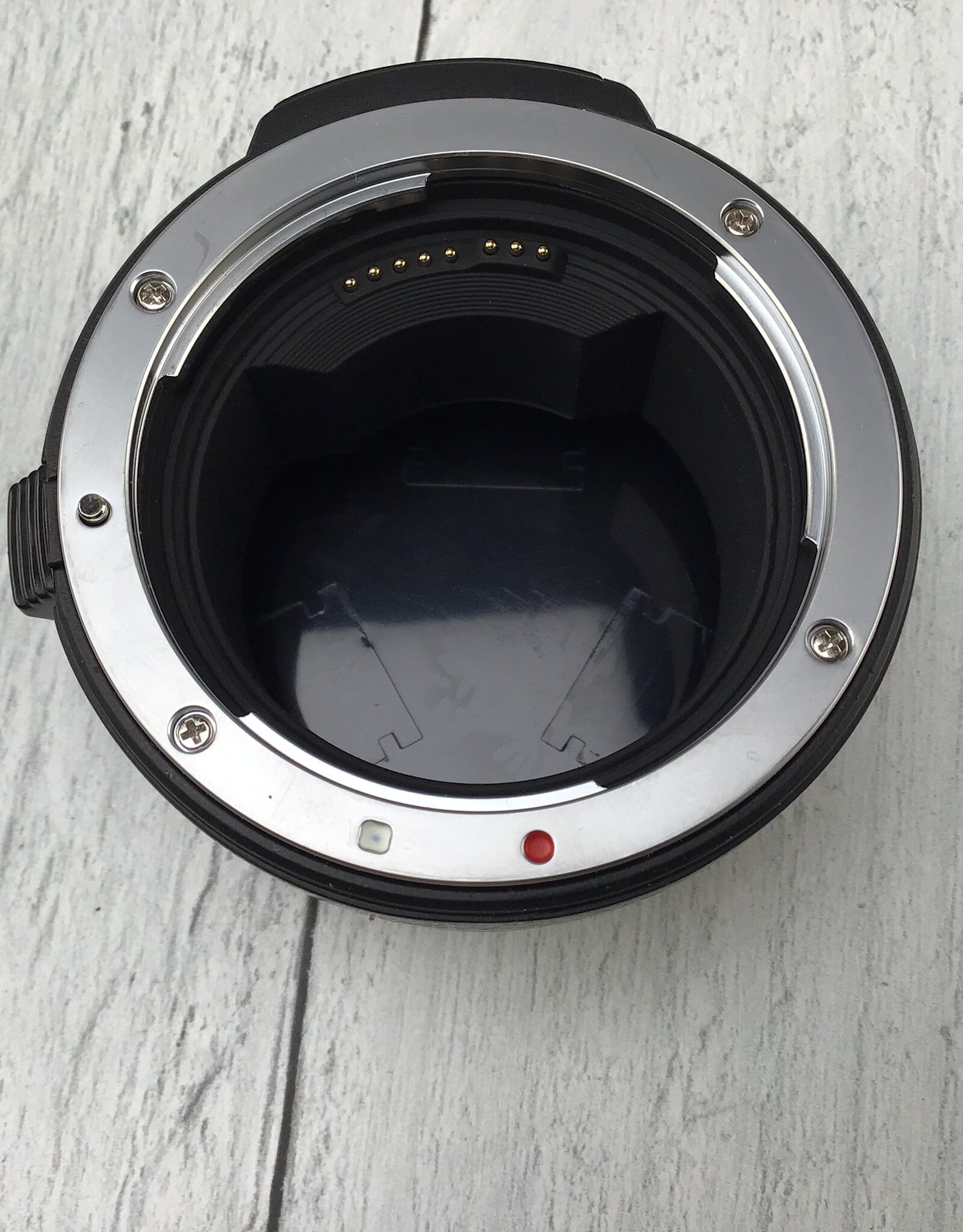 ommlite Ommlite Adapter Canon EF-EOS R Used Good