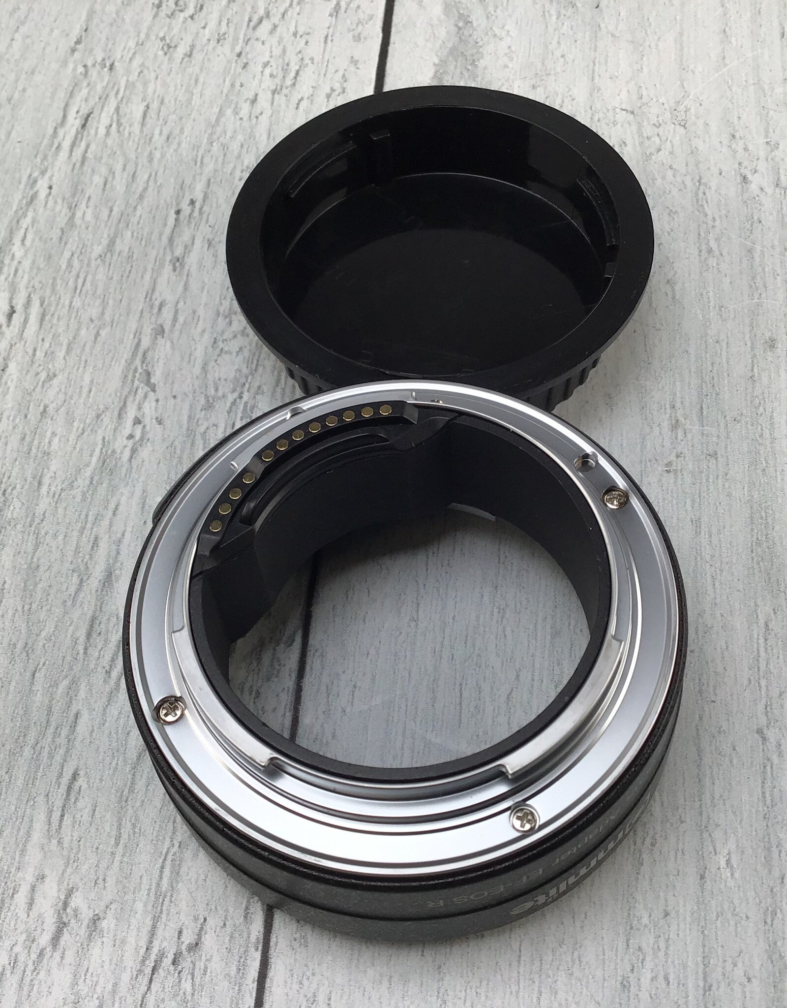 ommlite Ommlite Adapter Canon EF-EOS R Used Good