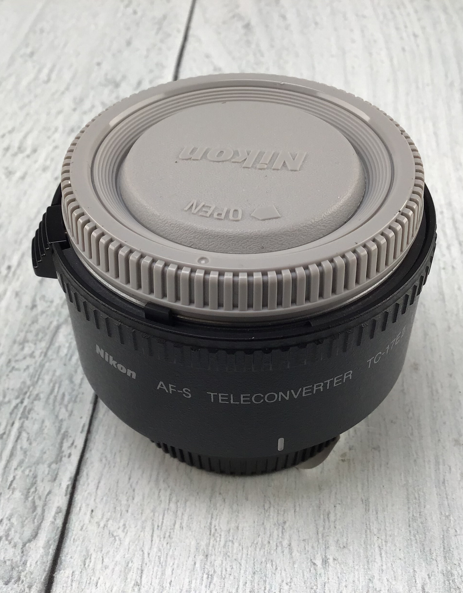 NIKON Nikon AF-S TC-17 EII 1.7X Teleconverter Used Good
