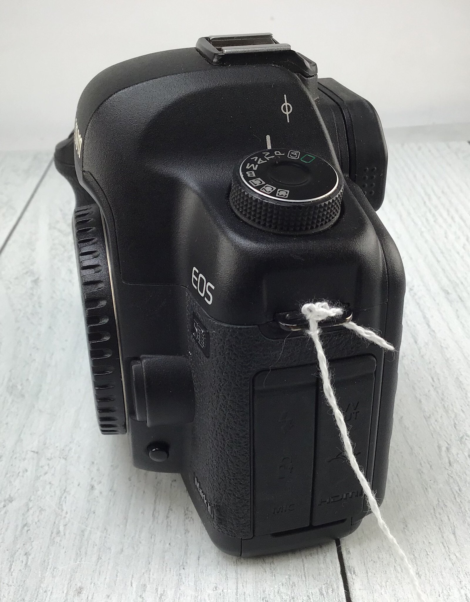 CANON Canon EOS 5D Mark II Camera Body No Charger Used Good