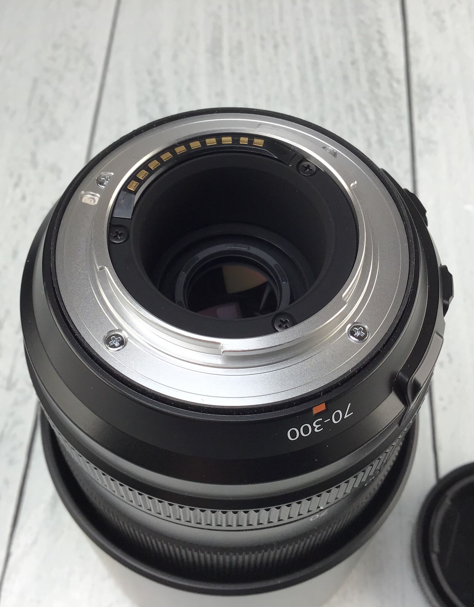 FUJI Fuji XF 70-300mm f4-5.6 R LM OIS WR Lens in Box Used EX