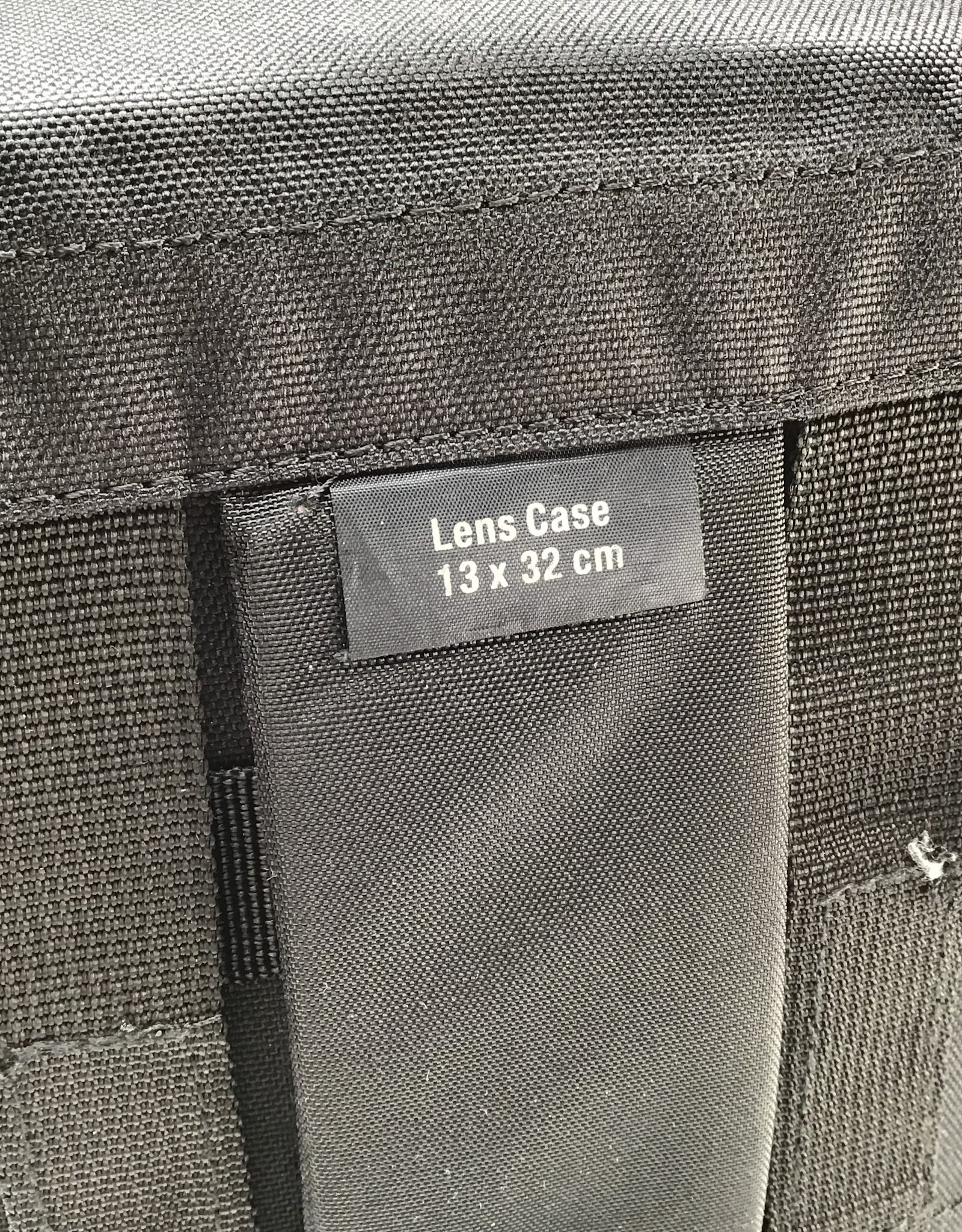 LOWEPRO lowepro 13x32cm Lens Case Used Good