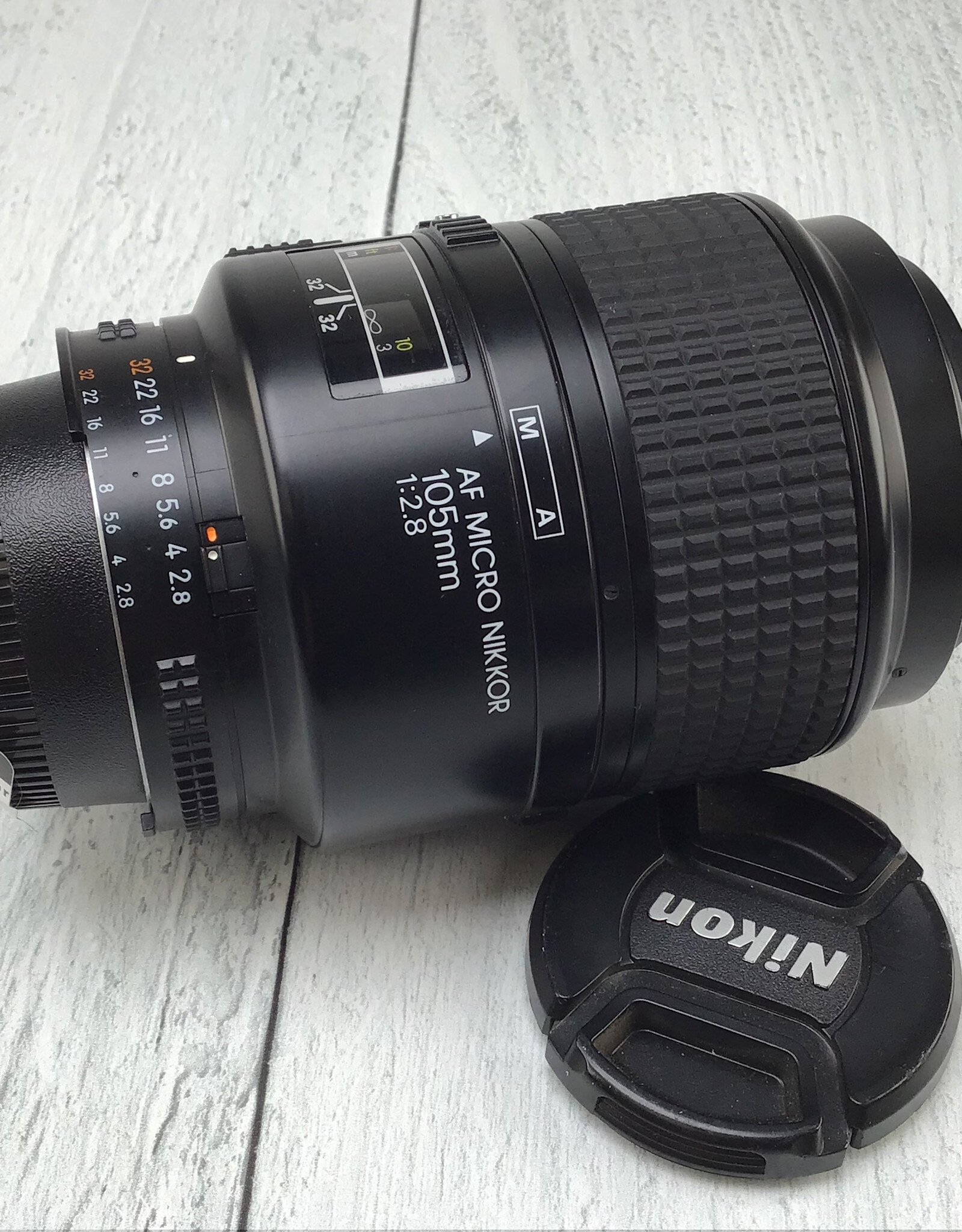 NIKON Nikon AF Micro Nikkor 105mm f2.8 Lens Used Good