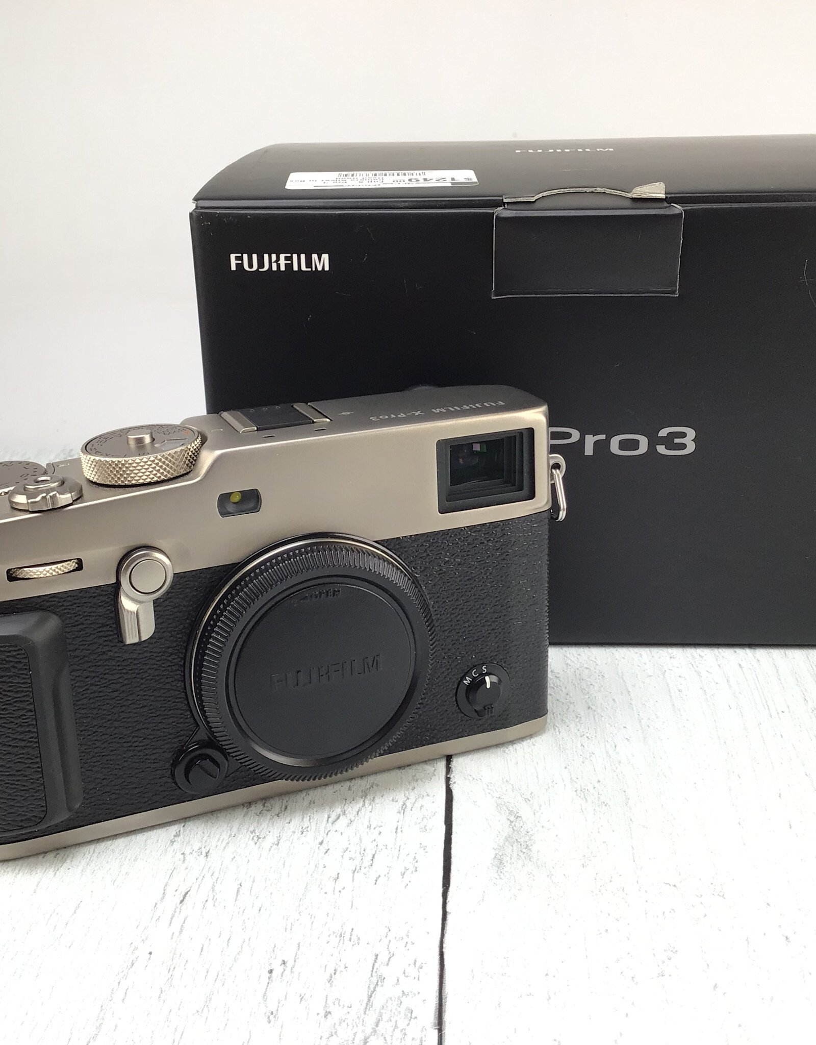 FUJI Fuji X-Pro 3 Camera Silver in Box Used Good