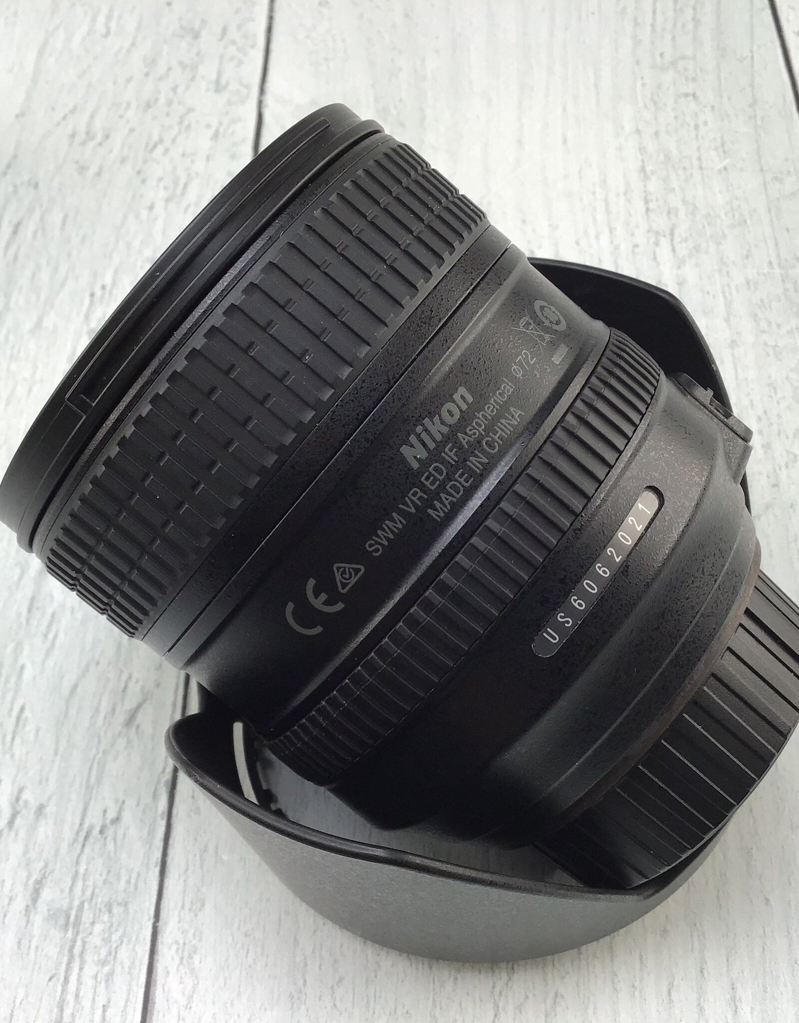 NIKON Nikon AF-S Nikkor 24-85mm f3.5-4.5 G VR Lens in Box Used EX