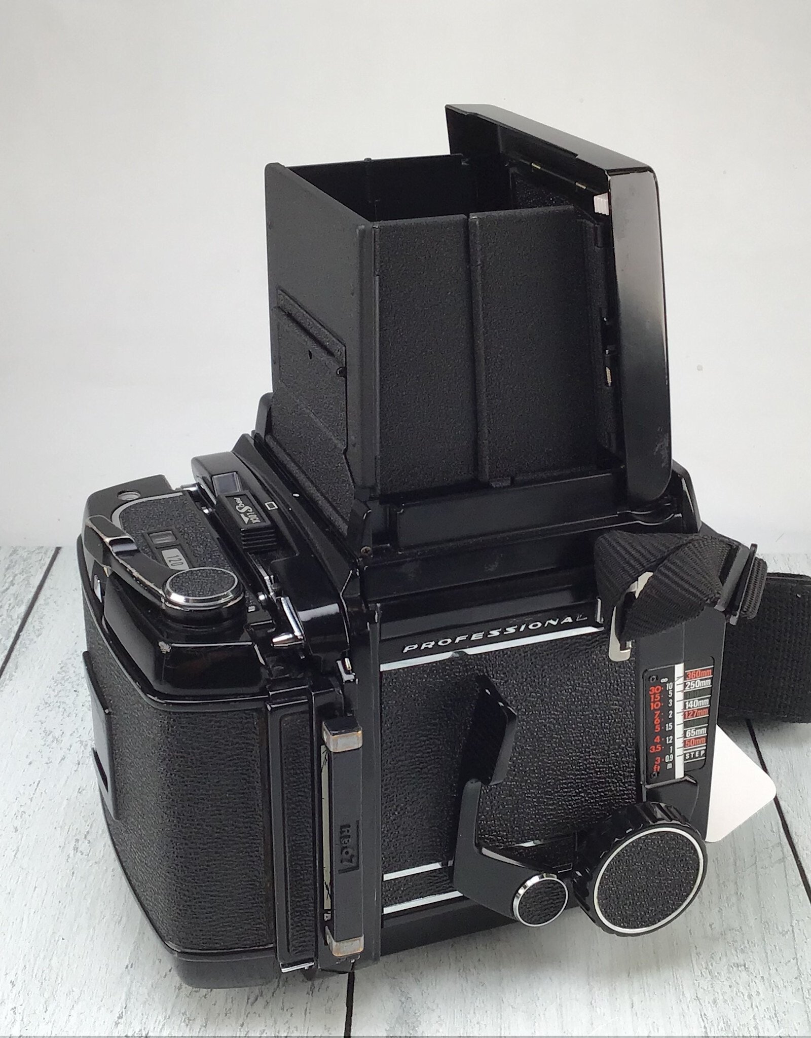 MAMIYA Mamiya RB67 Pro S Camera w/ Waist Level, 120 Back Used Fair