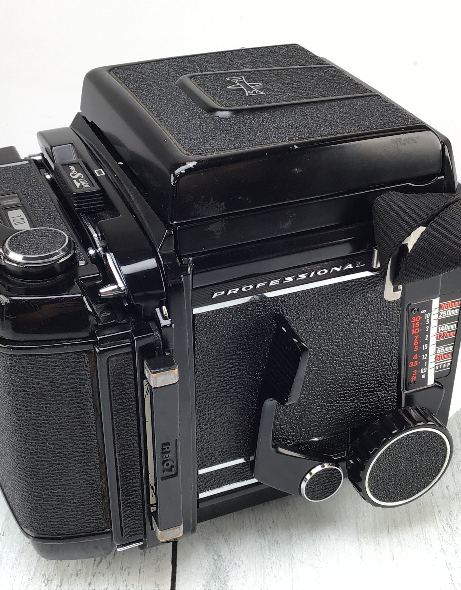 MAMIYA Mamiya RB67 Pro S Camera w/ Waist Level, 120 Back Used Fair