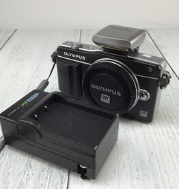 OLYMPUS Olympus E-PM2 Camera Used Good