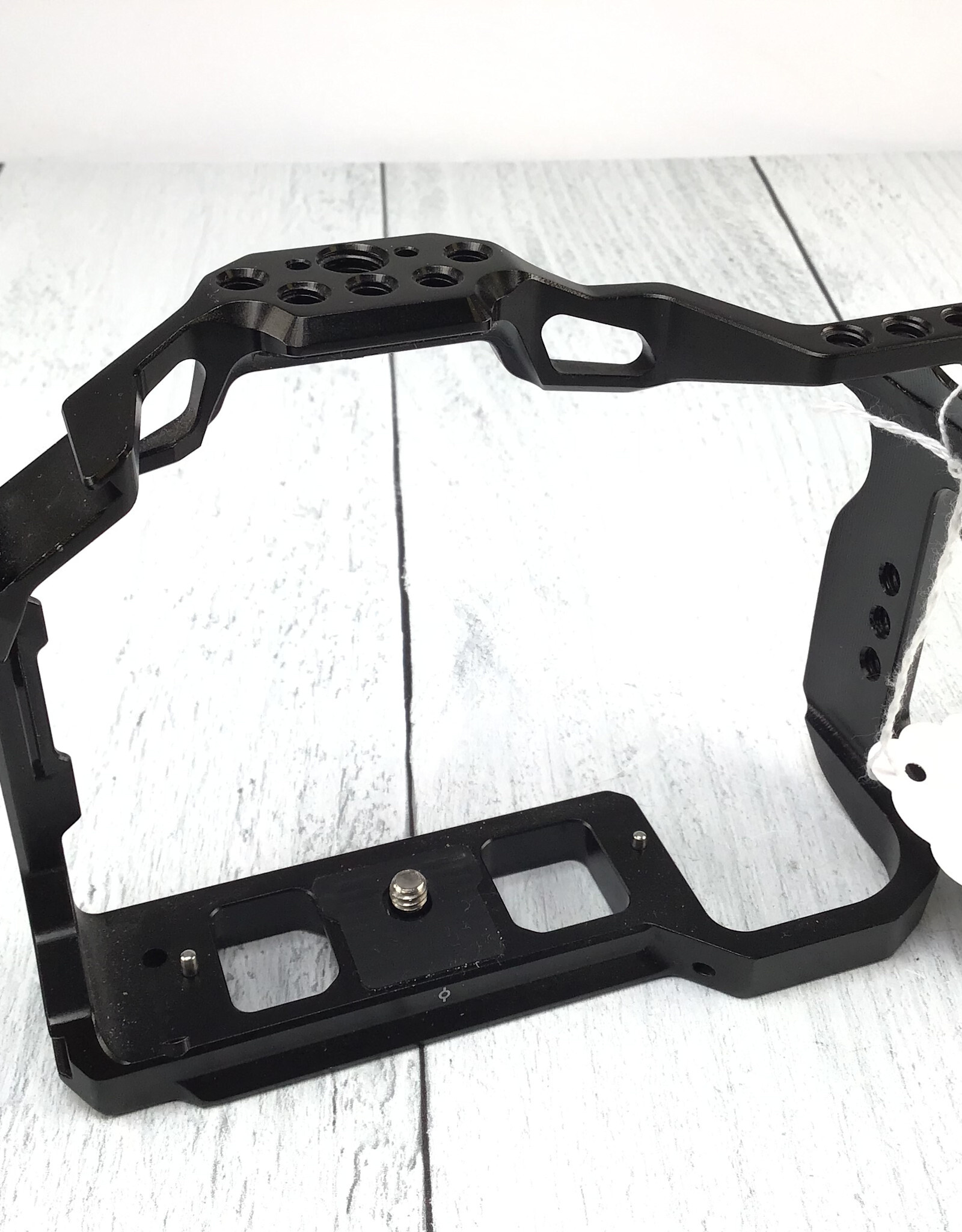 SmallRig SmallRig Cage for Canon R6 Used Fair