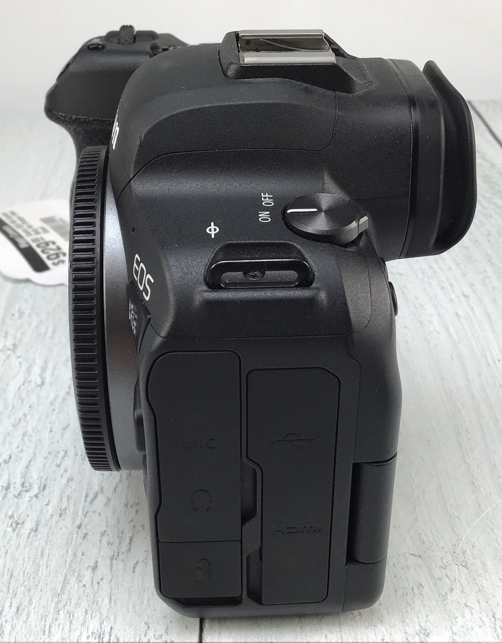 CANON Canon EOS R6 Camera Body No Charger Used Good