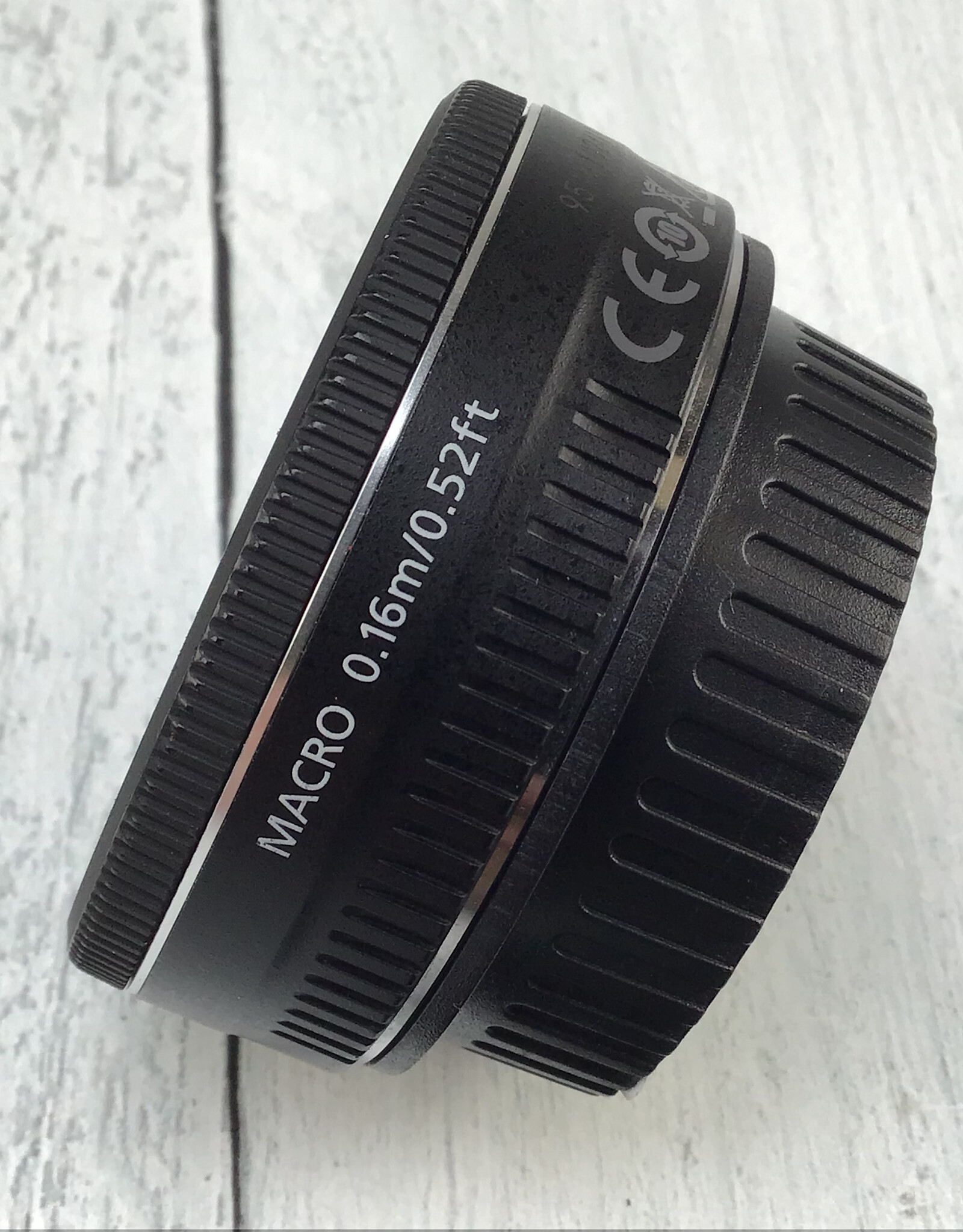 CANON Canon EF-S 24mm f2.8 STM Lens Used Good