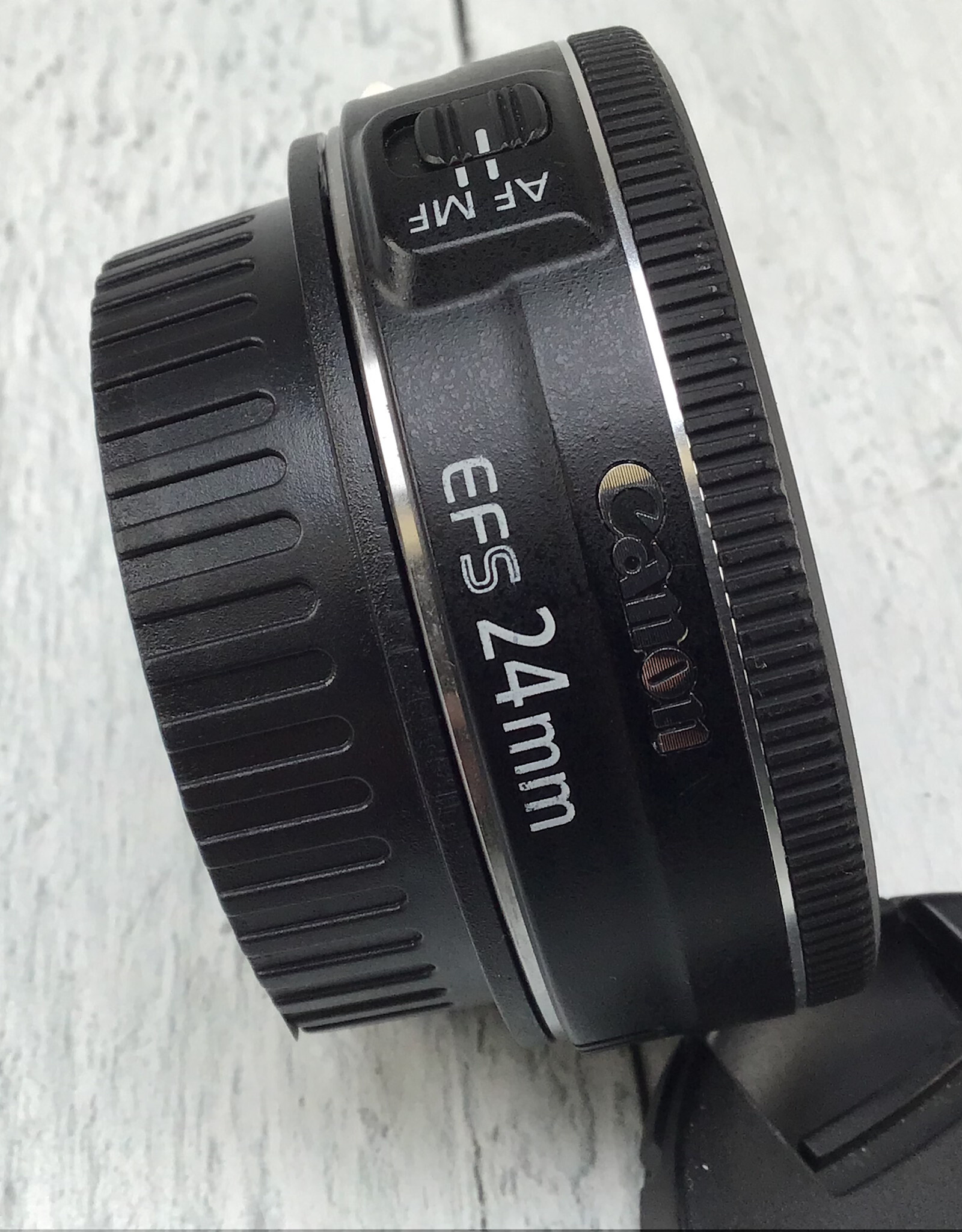 CANON Canon EF-S 24mm f2.8 STM Lens Used Good