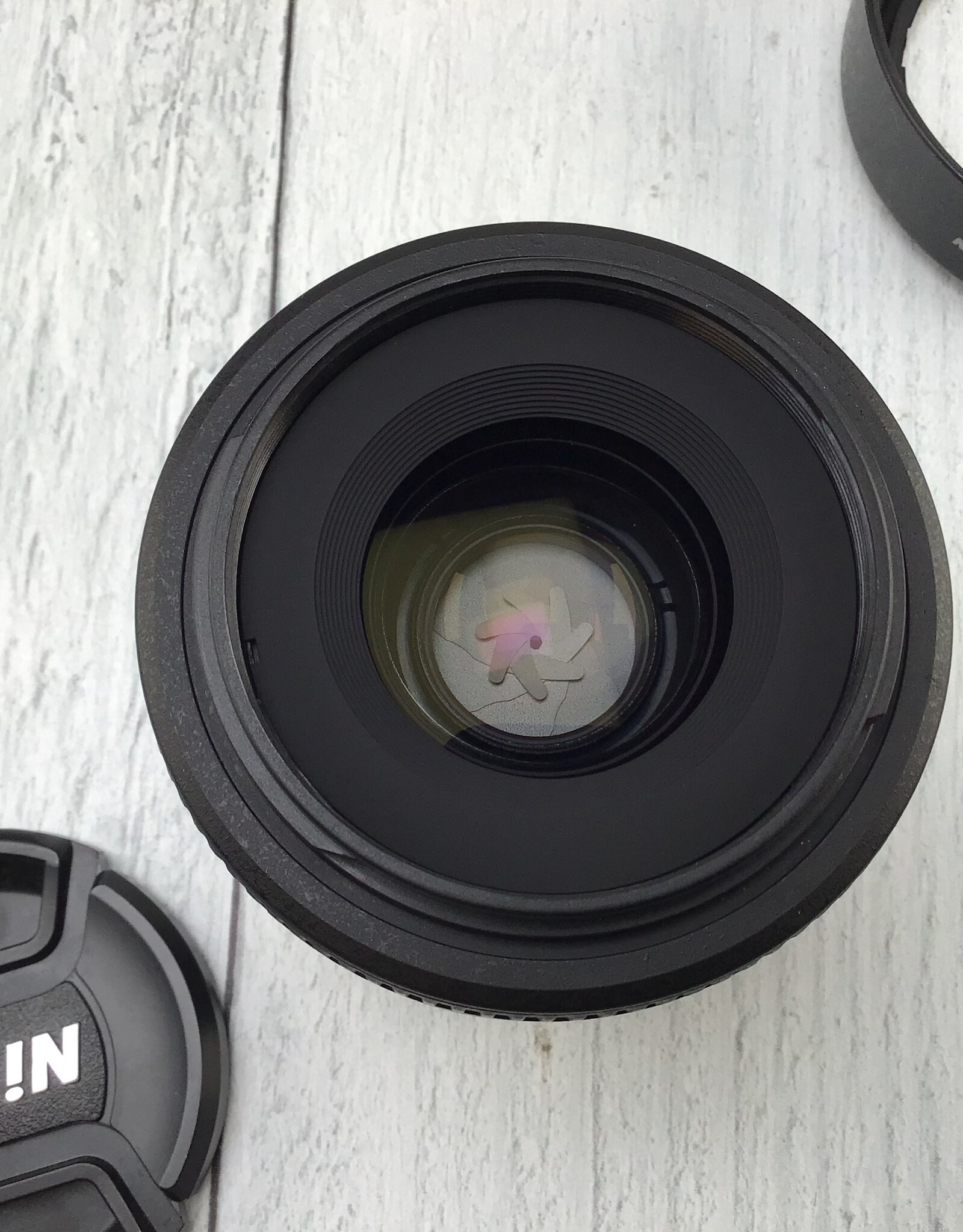 NIKON Nikon DX AF-S Nikkor 35mm f1.8 G Lens w/ Hood Used Good