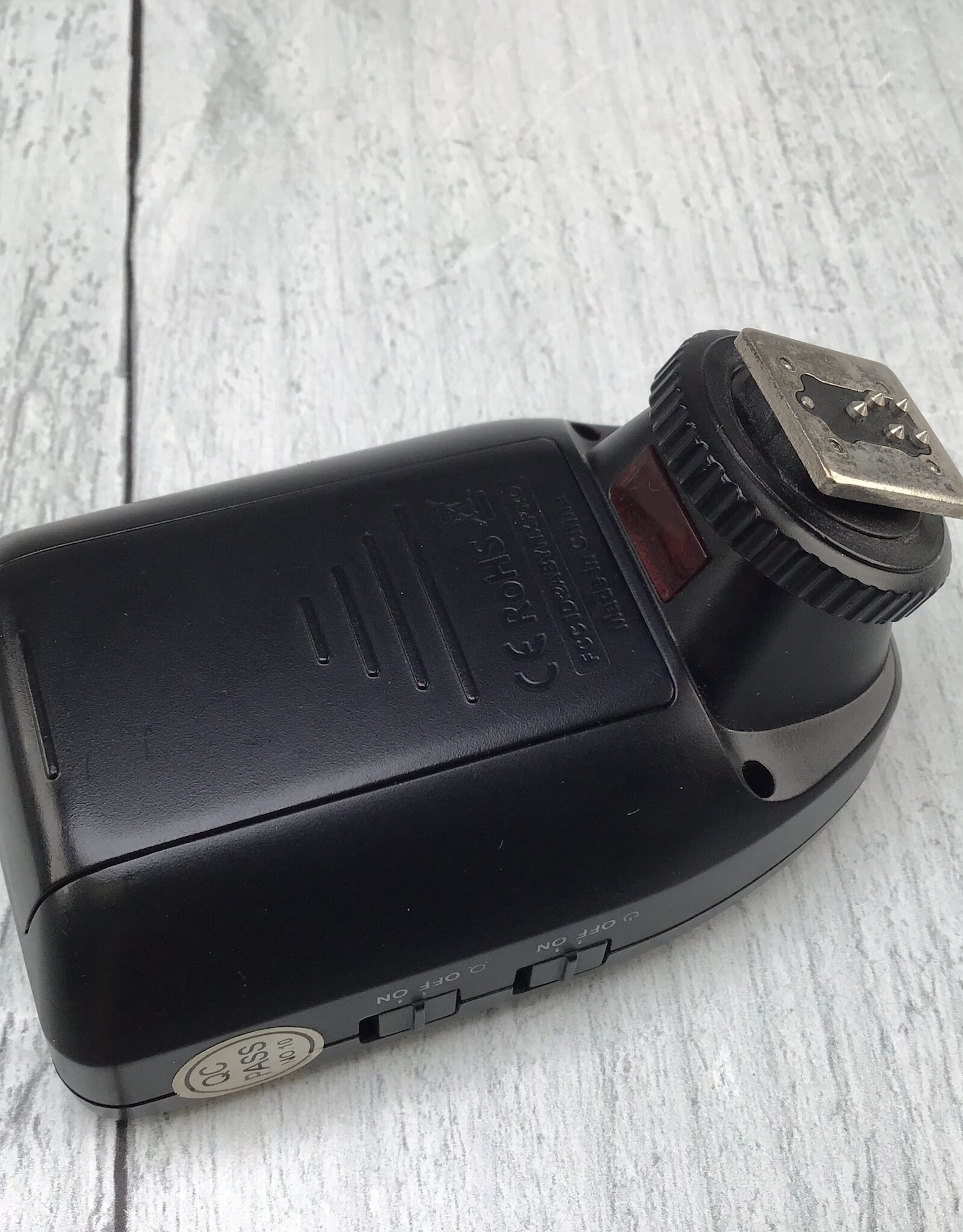 Flashpoint Flashpoint R2 Pro C Trigger for Canon Used Good