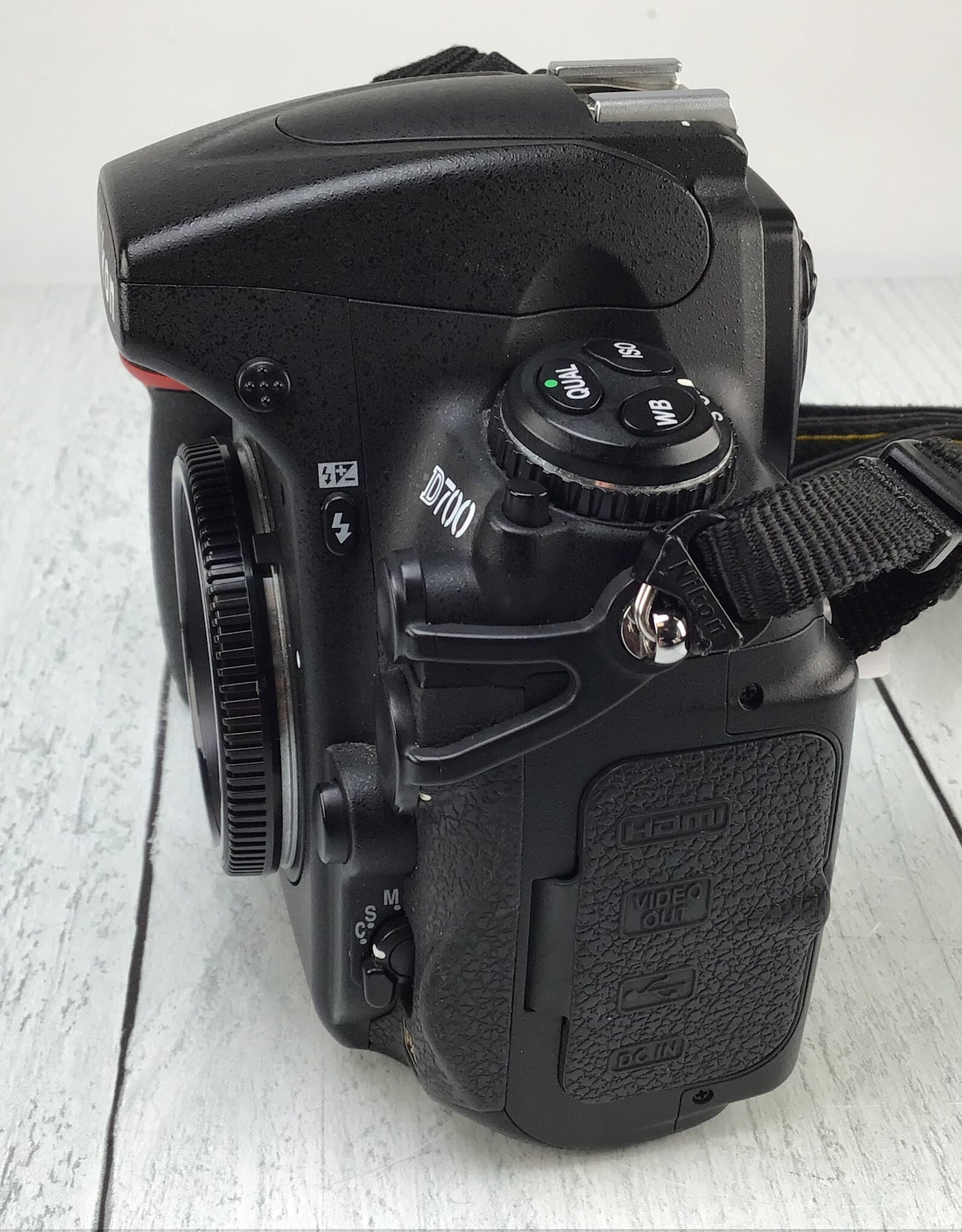NIKON Nikon D700 Camera Body Used Good