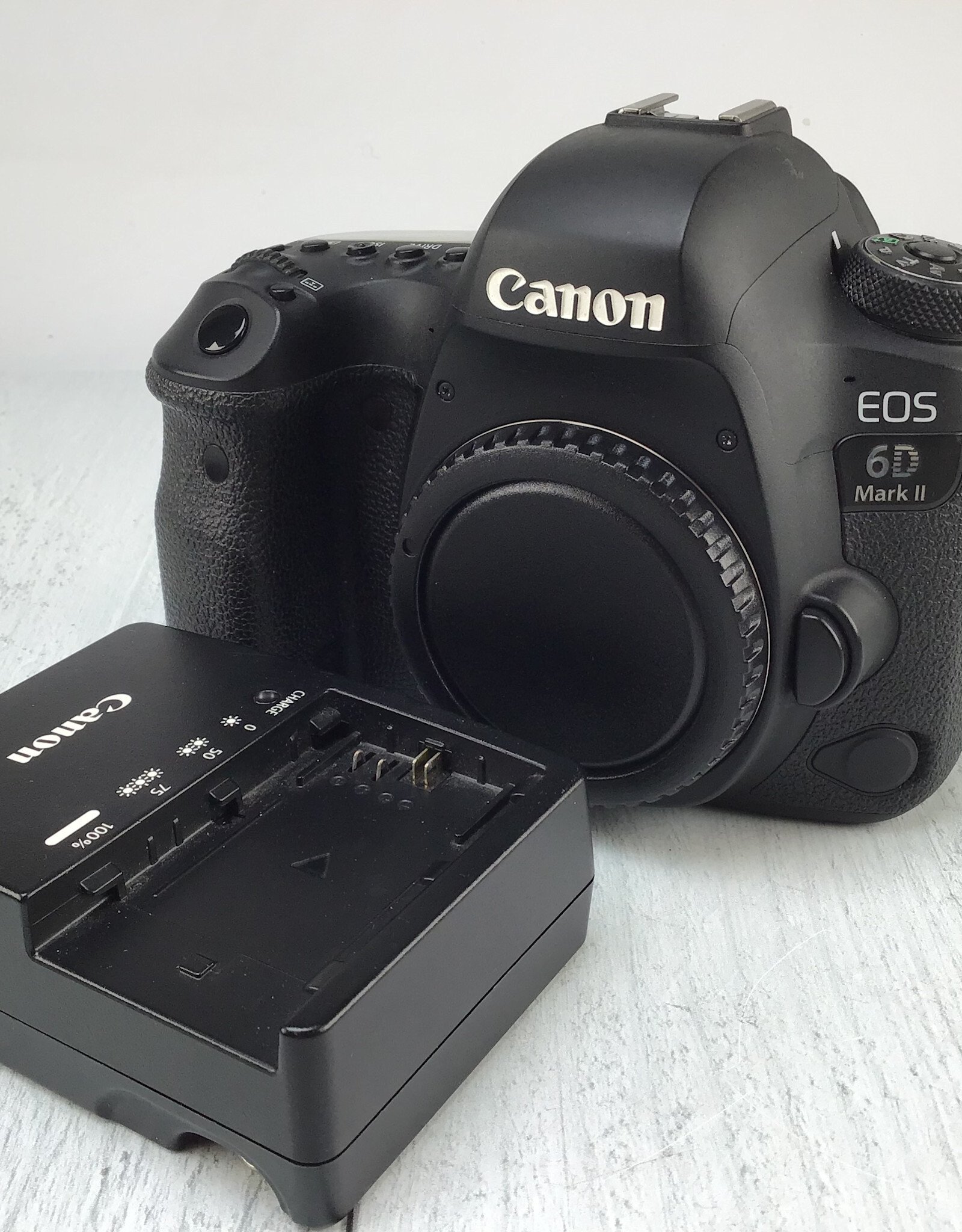 CANON Canon EOS 6D Mark II Camera Body Used Good